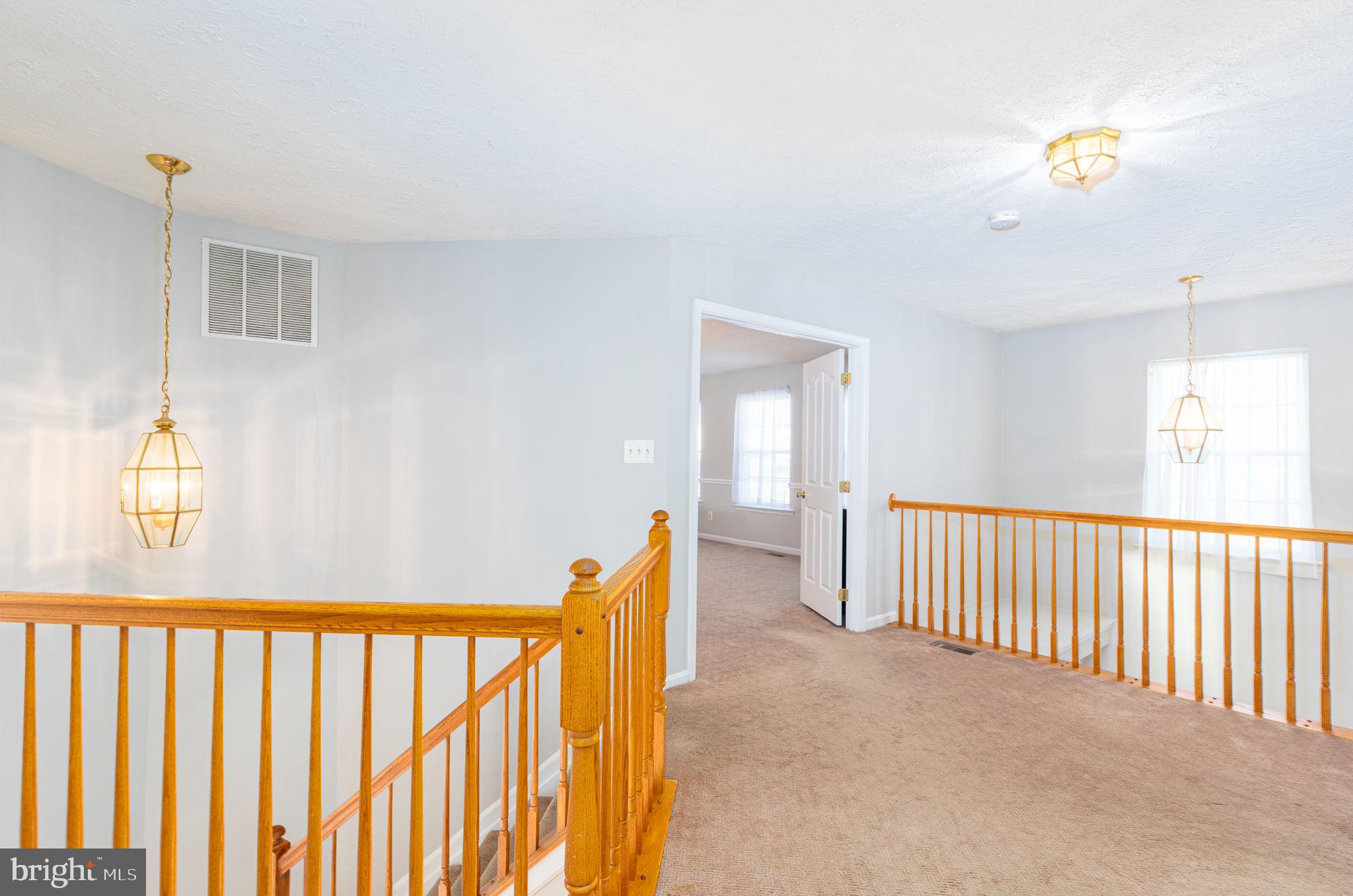 NORTH HILLS - Residential