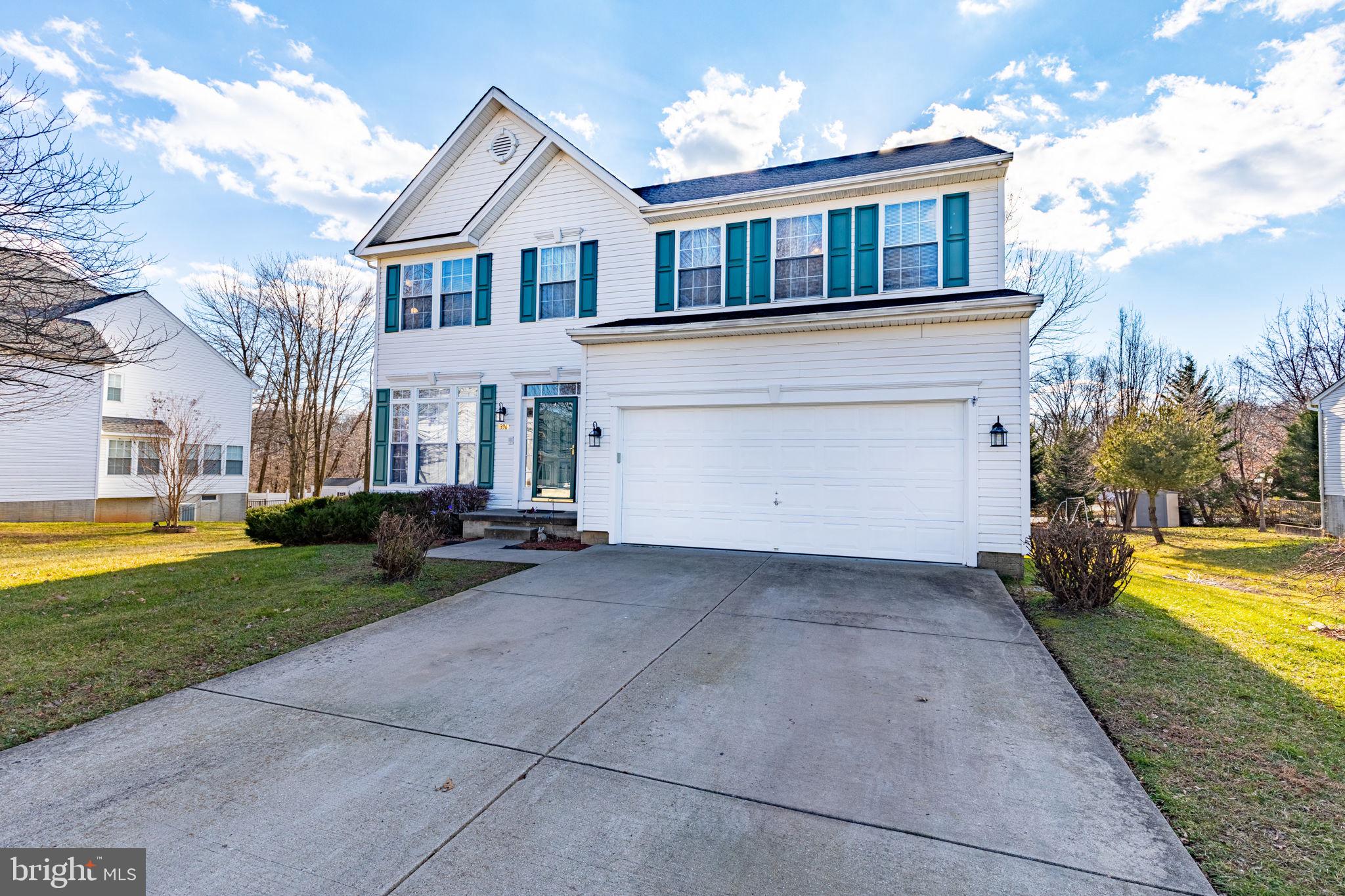 NORTH HILLS - Residential