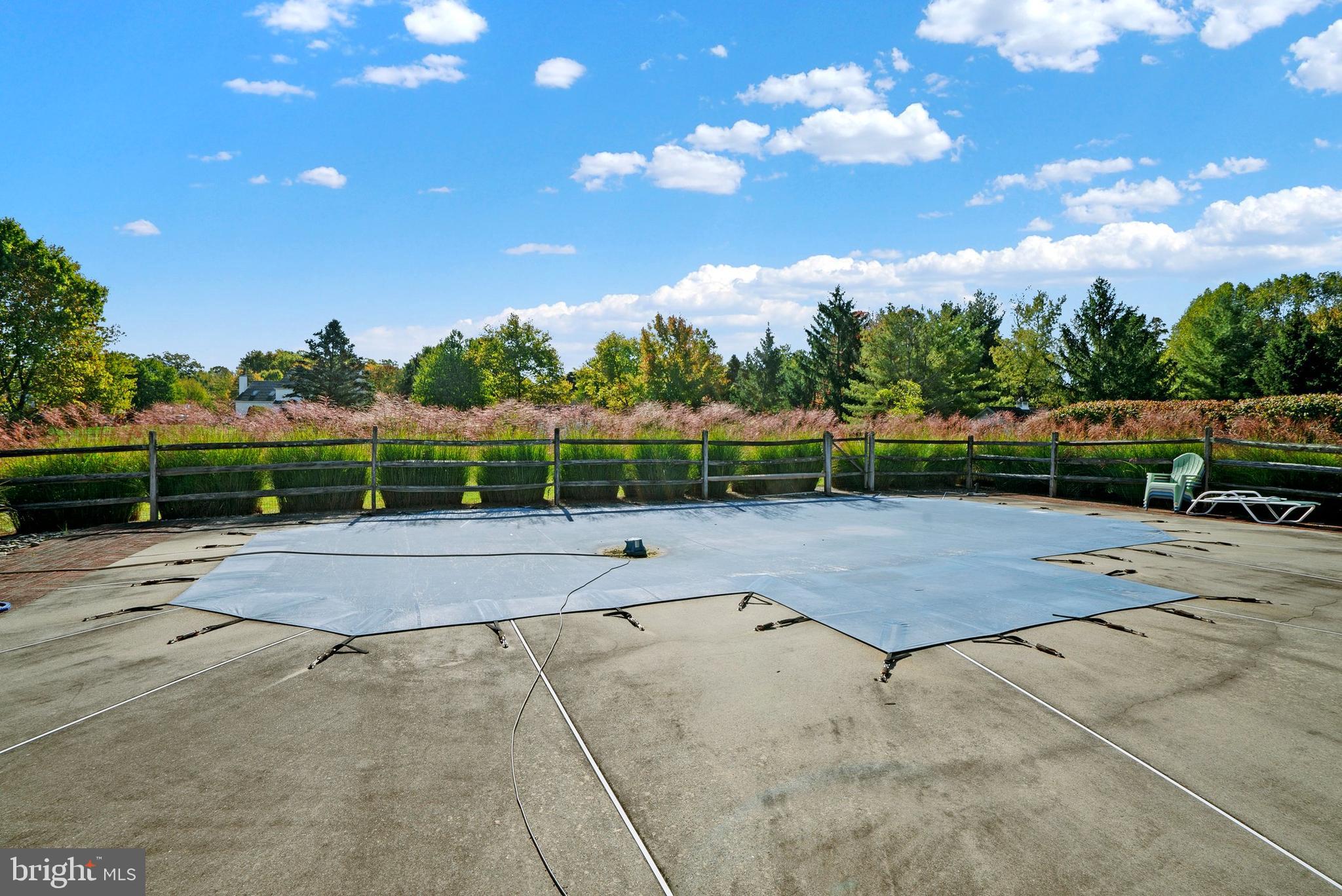 OAKLEIGH FARM - Residential