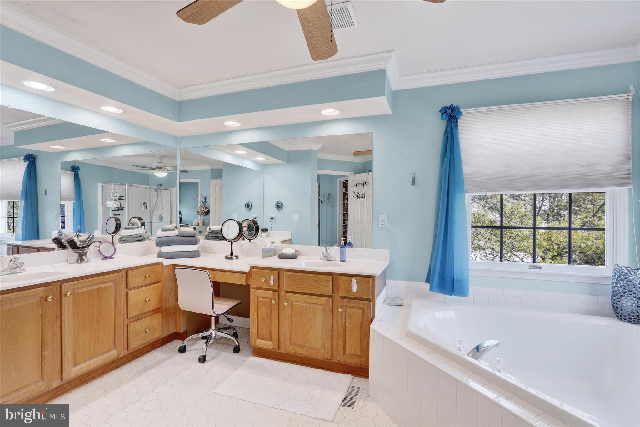 OAKLEIGH FARM - Residential