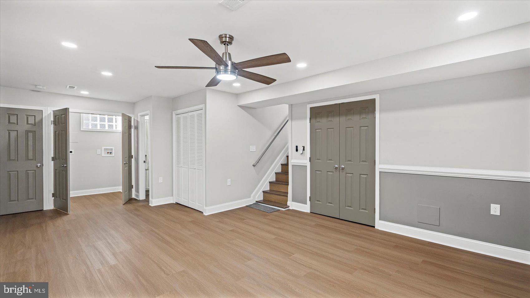 WEST ARLINGTON - Residential