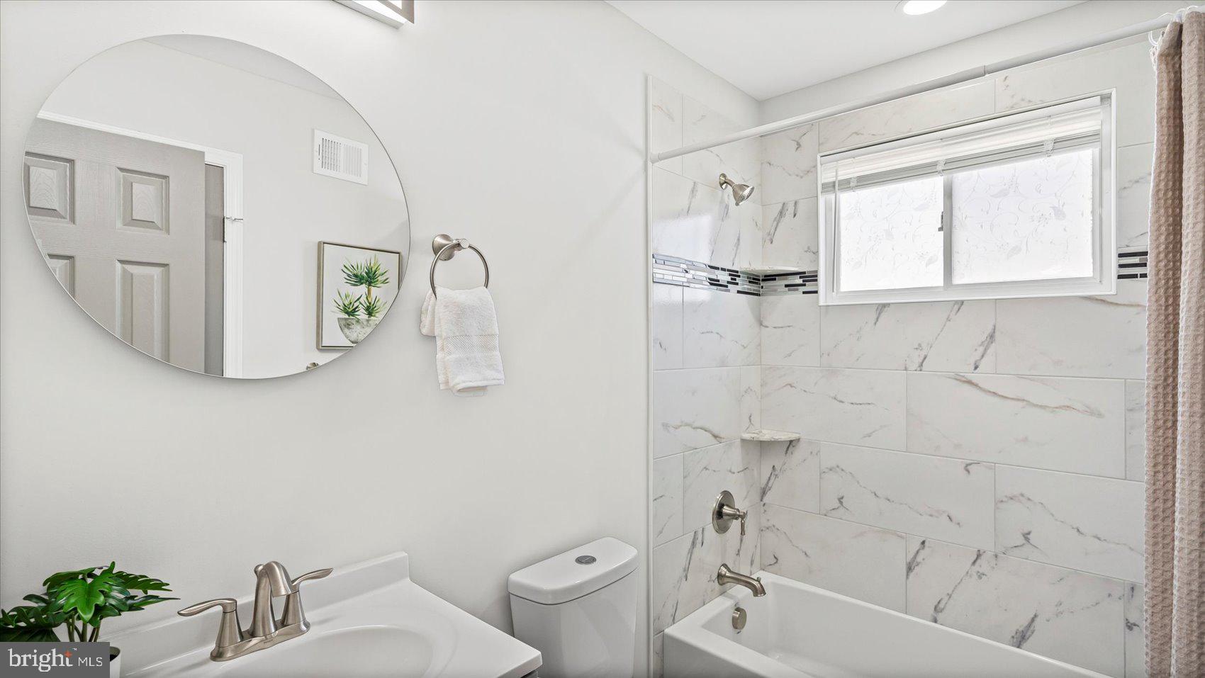 WEST ARLINGTON - Residential