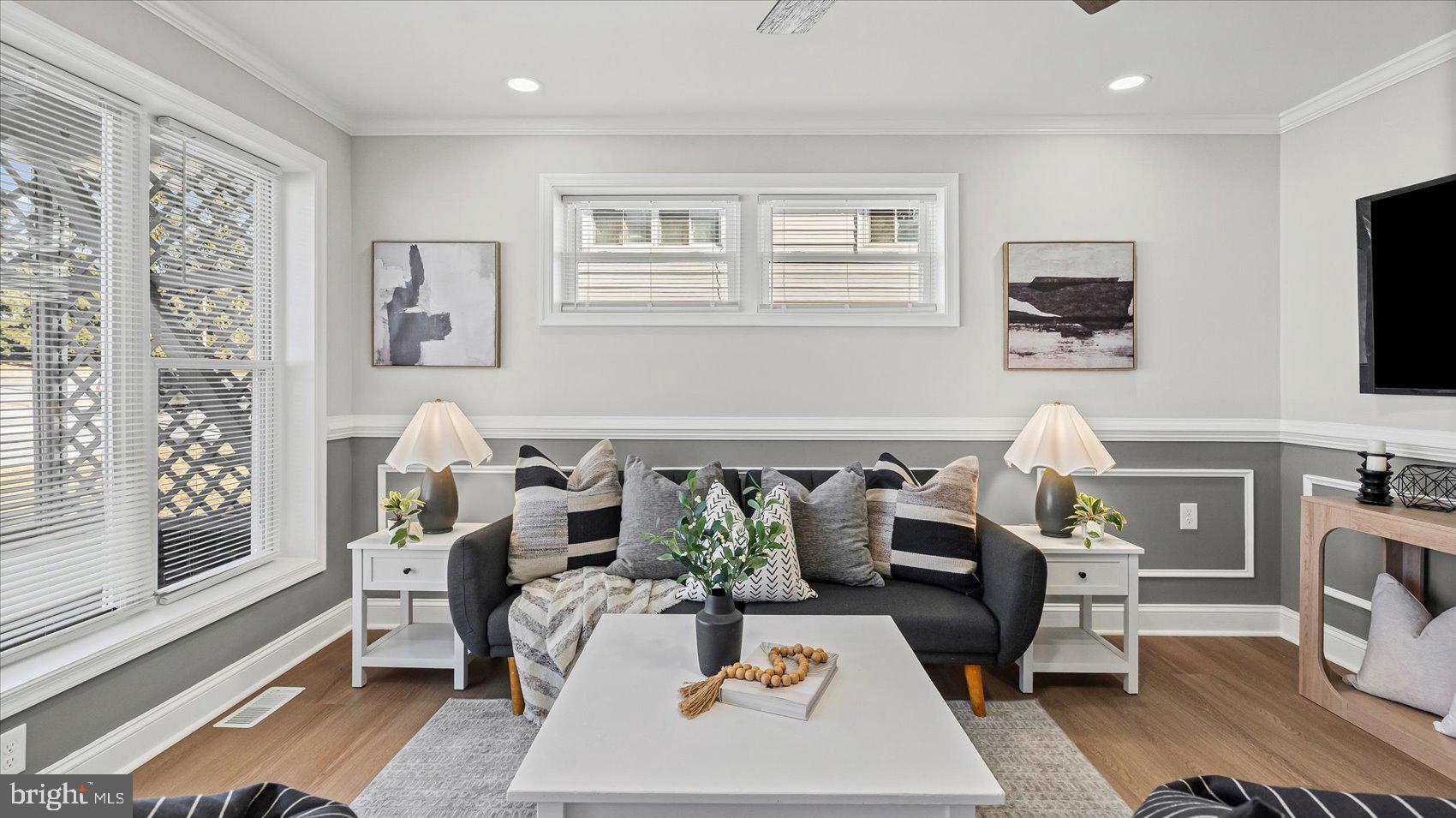 WEST ARLINGTON - Residential