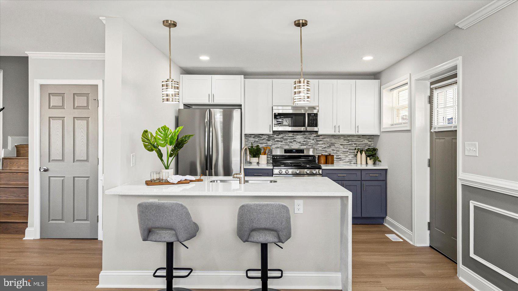 WEST ARLINGTON - Residential