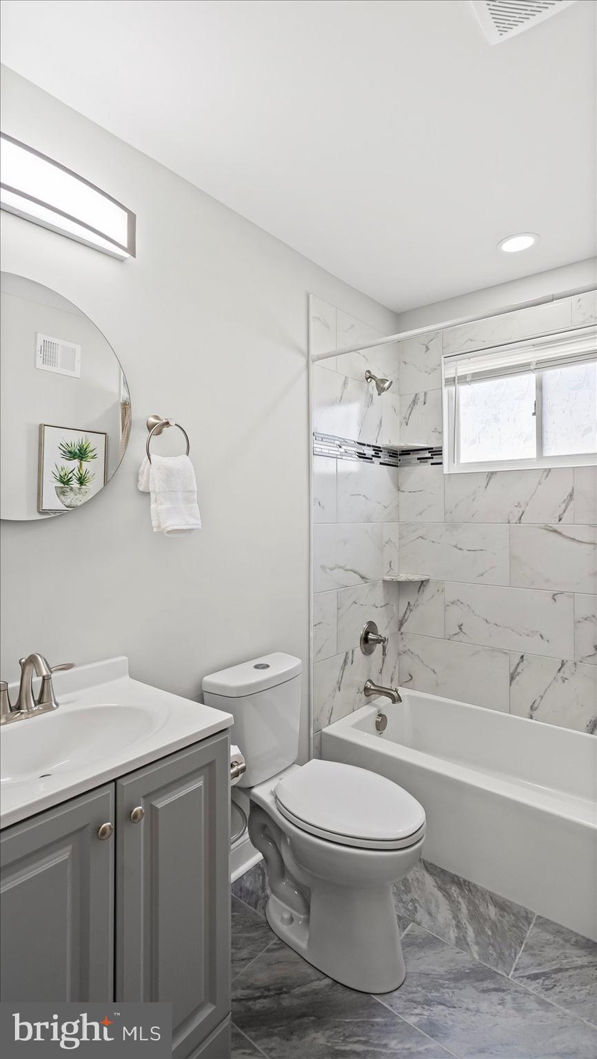 WEST ARLINGTON - Residential