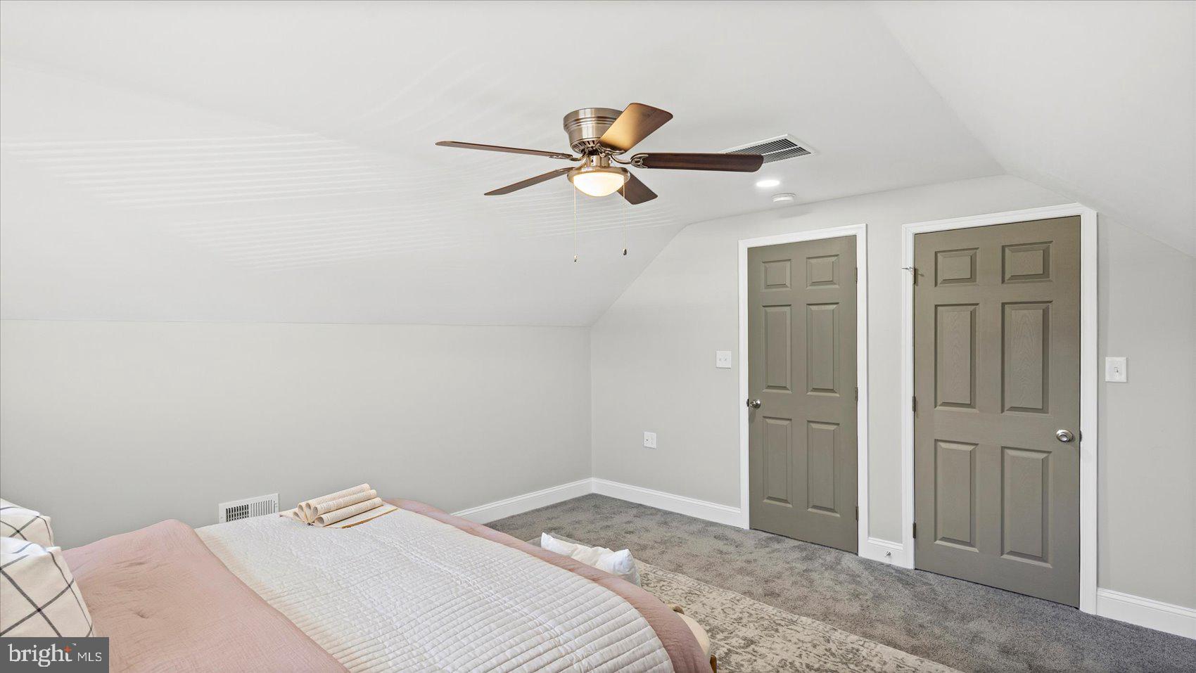 WEST ARLINGTON - Residential