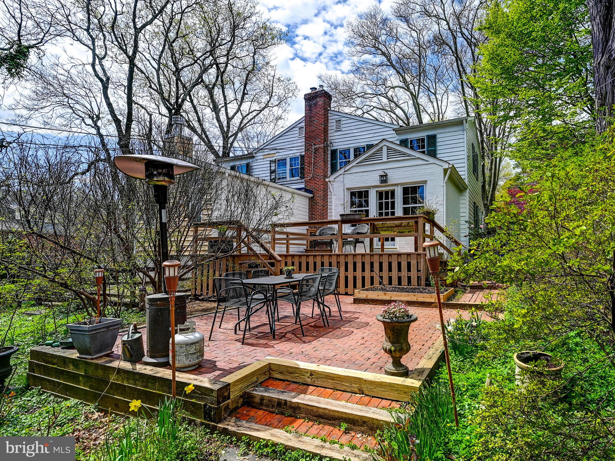 ROLAND PARK - Residential