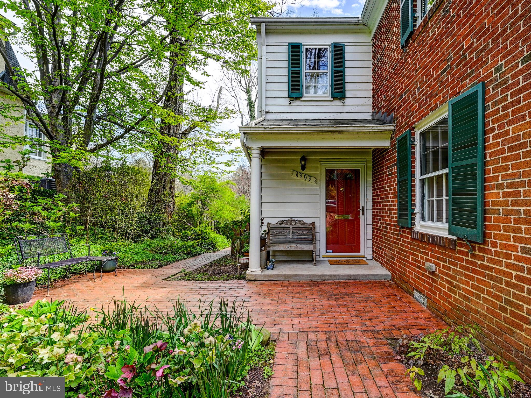 ROLAND PARK - Residential