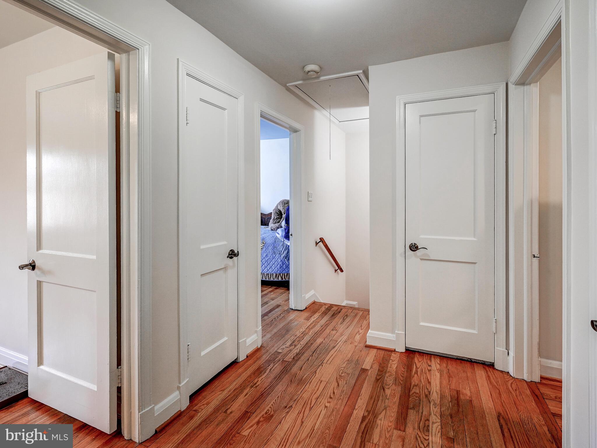 ROLAND PARK - Residential