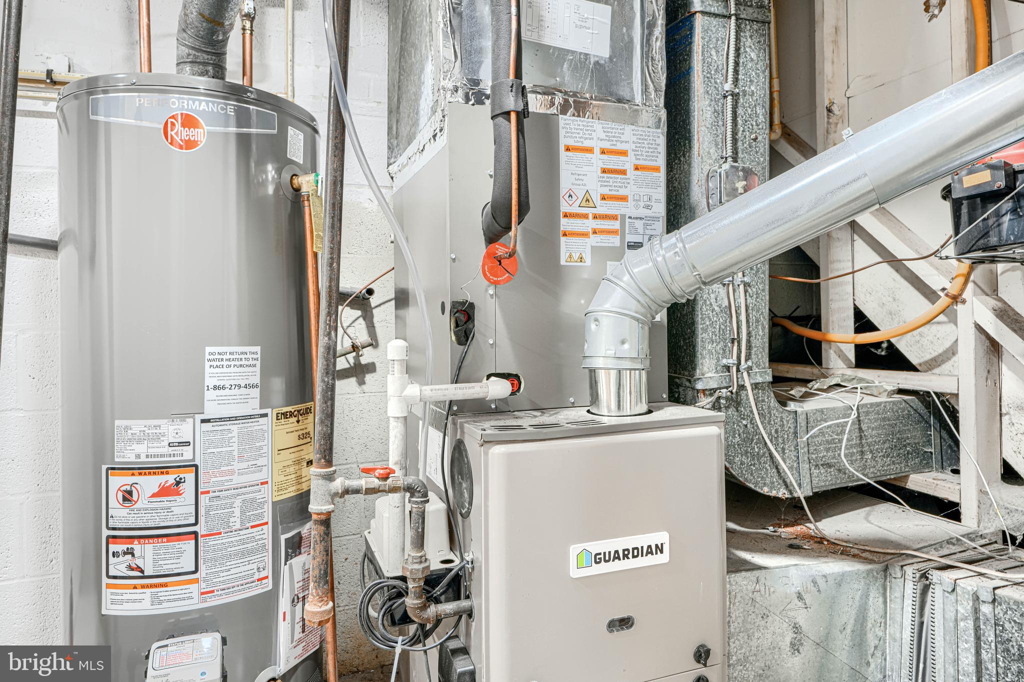 KEMP MILL ESTATES - Residential