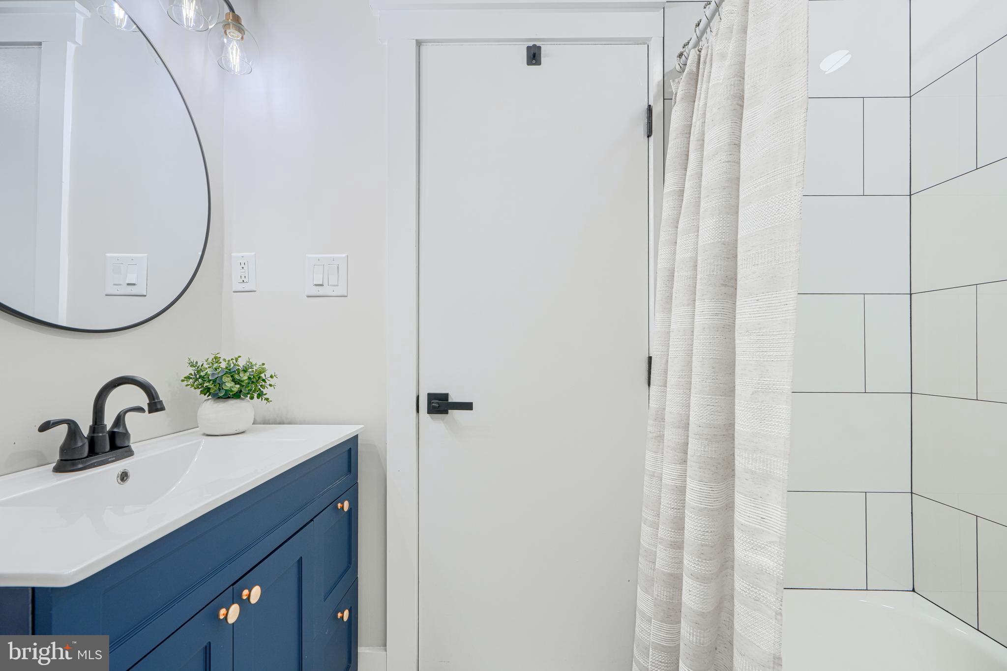 KEMP MILL ESTATES - Residential