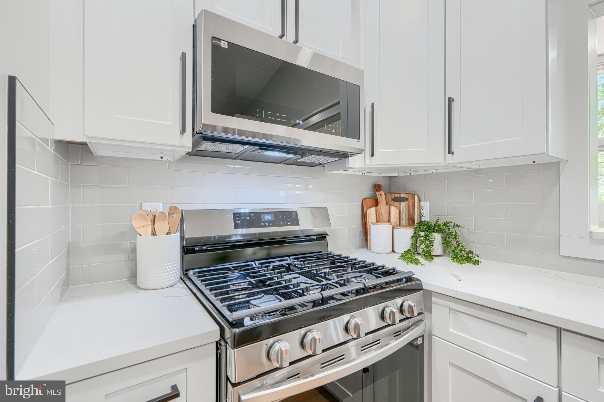 KEMP MILL ESTATES - Residential