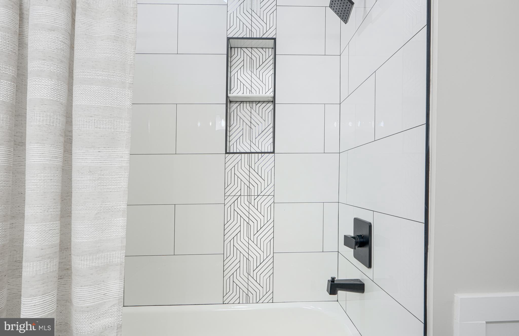 KEMP MILL ESTATES - Residential