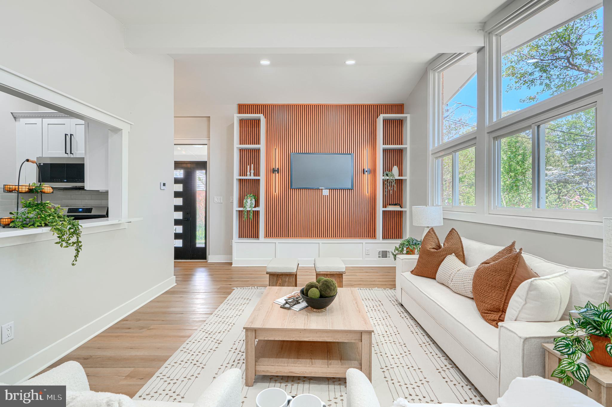 KEMP MILL ESTATES - Residential