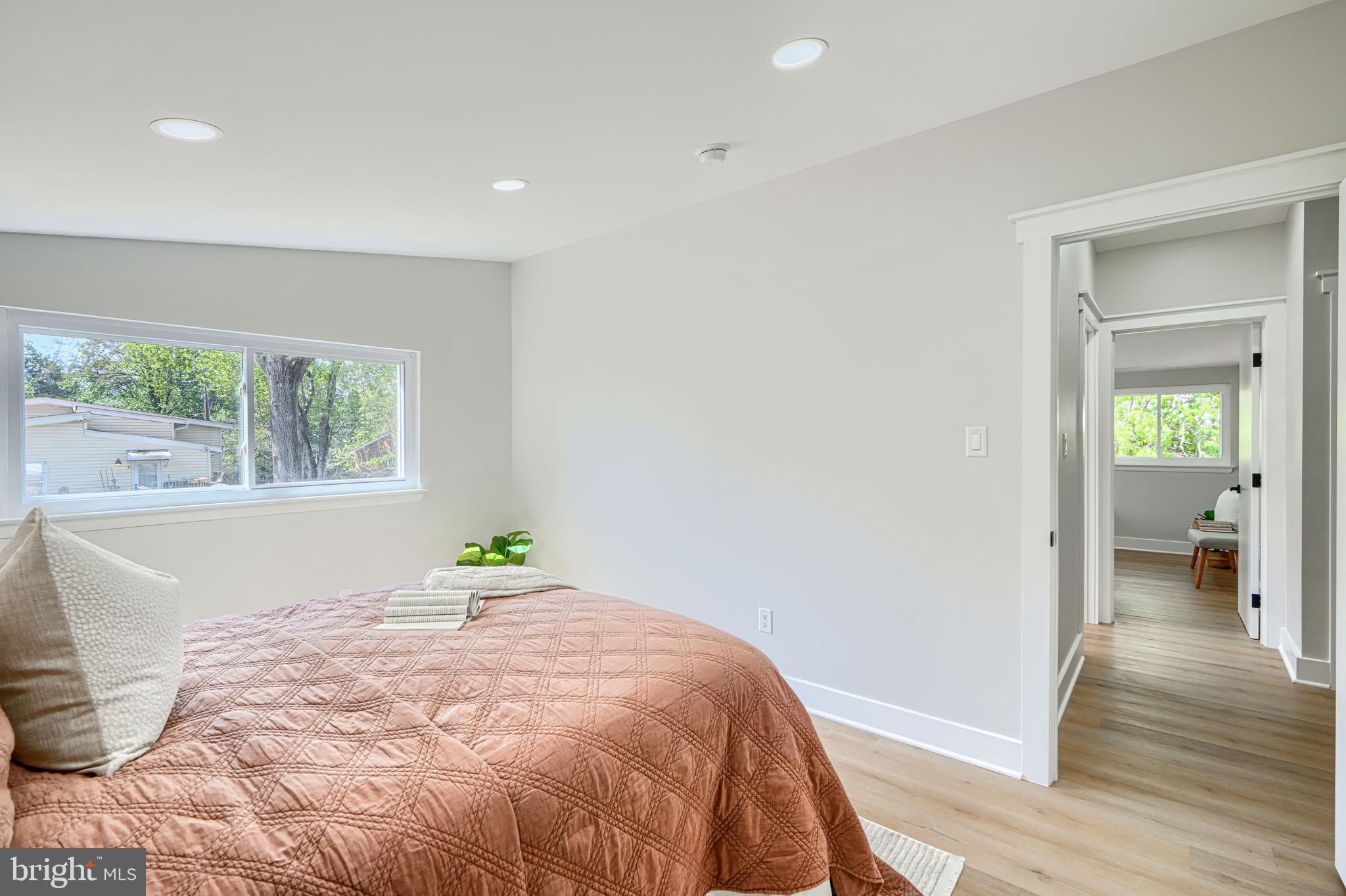 KEMP MILL ESTATES - Residential