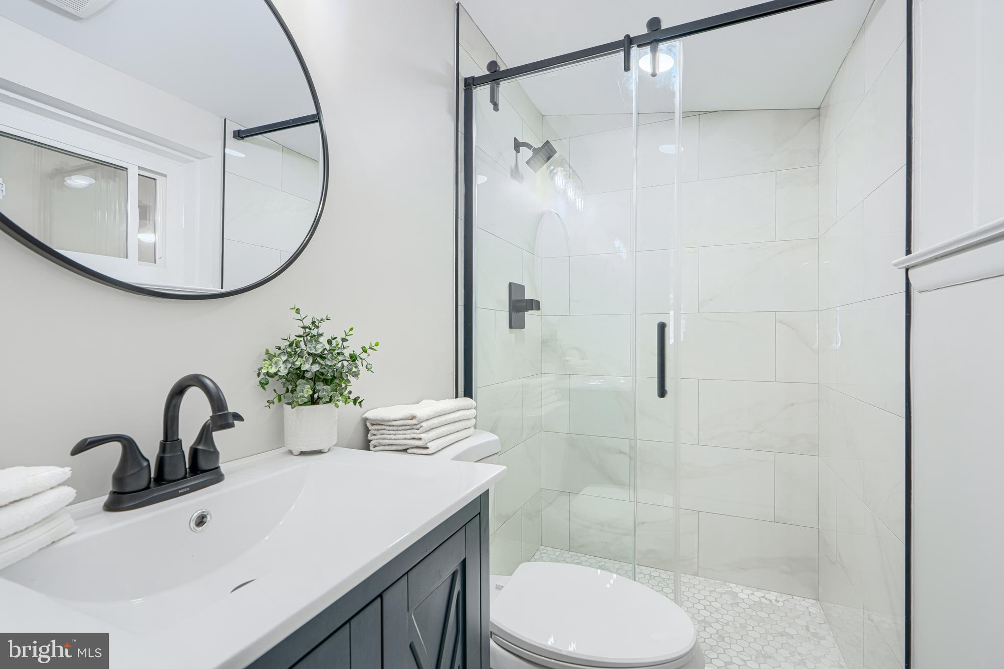 KEMP MILL ESTATES - Residential