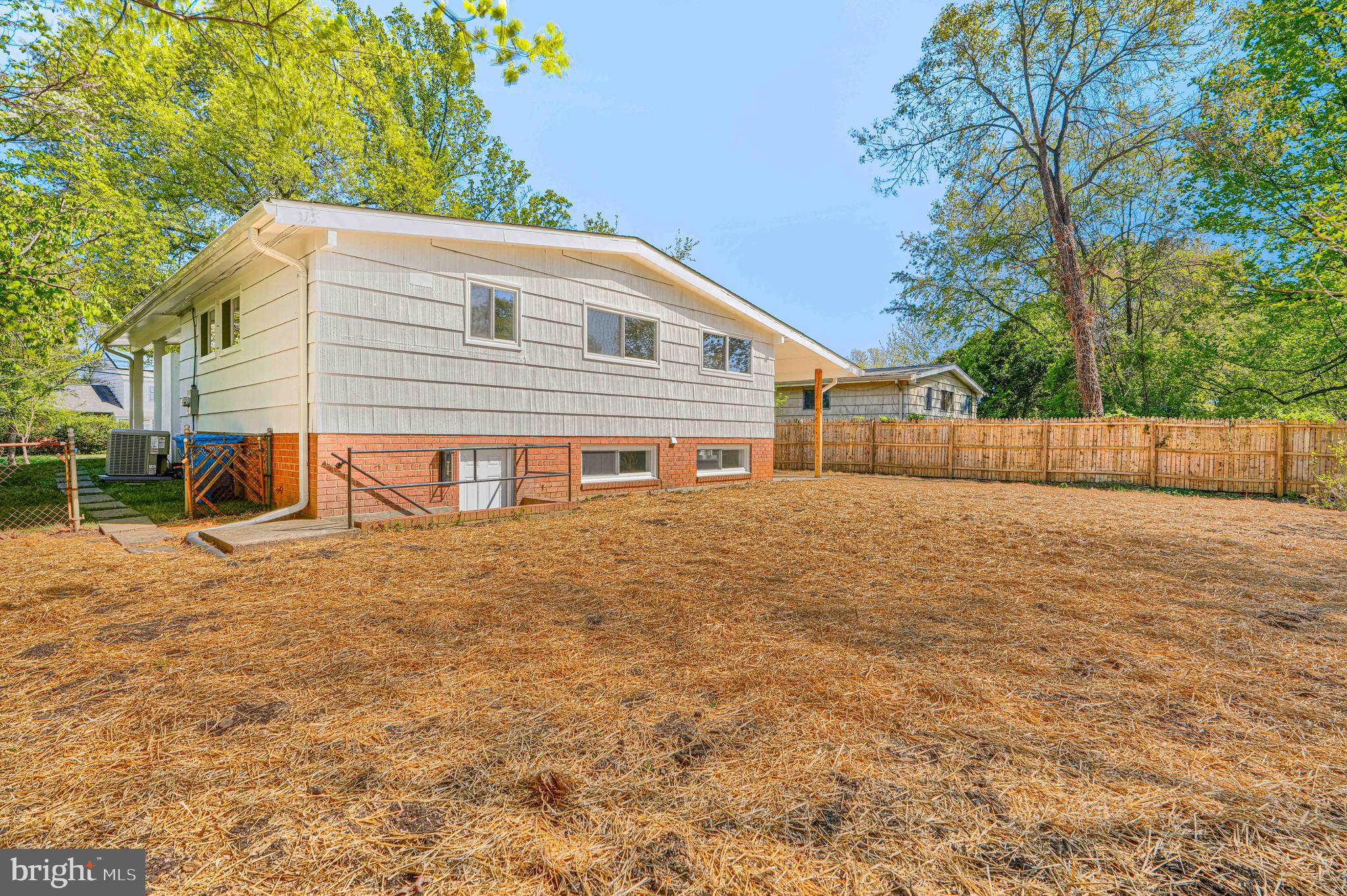 KEMP MILL ESTATES - Residential