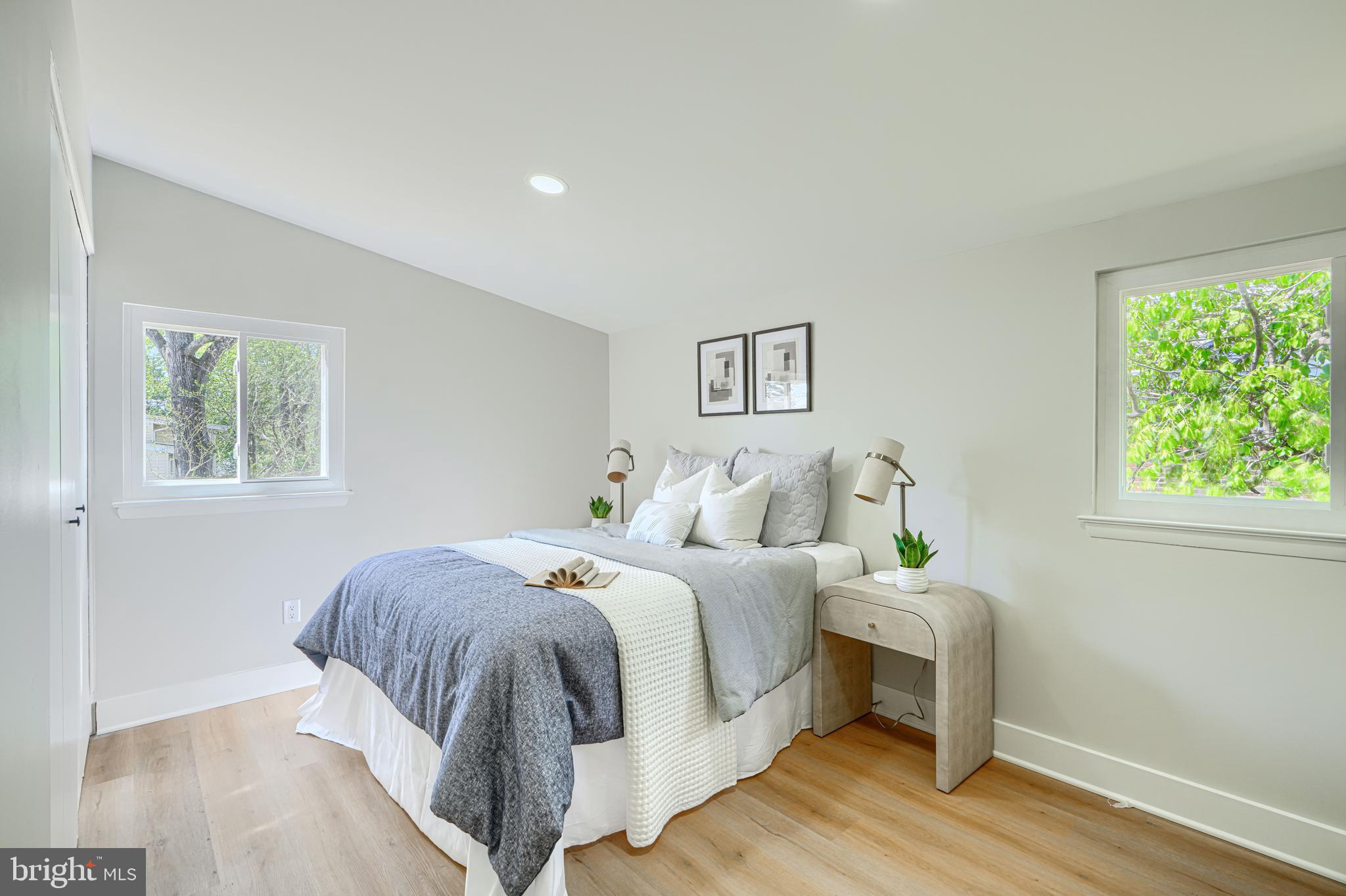 KEMP MILL ESTATES - Residential