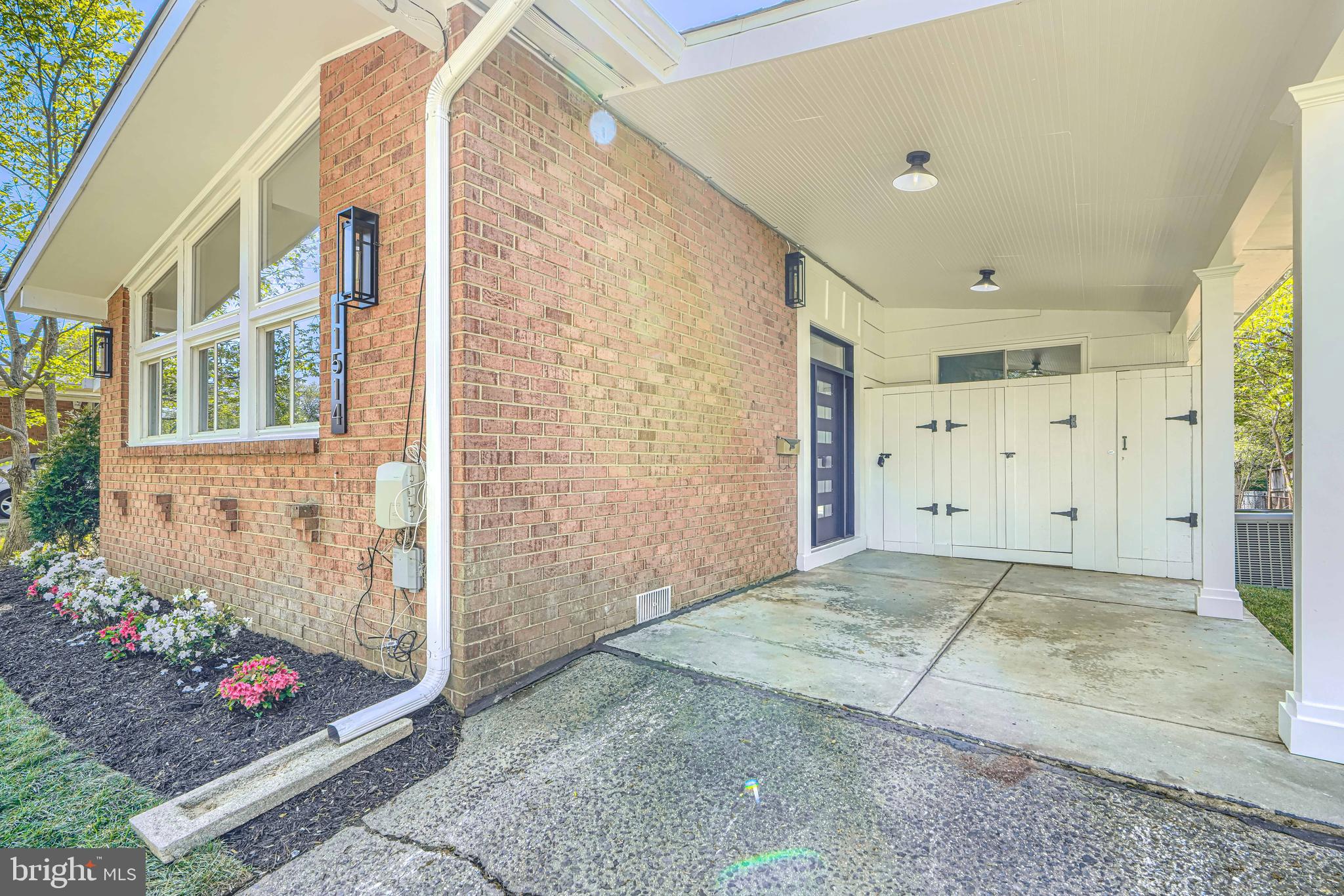 KEMP MILL ESTATES - Residential