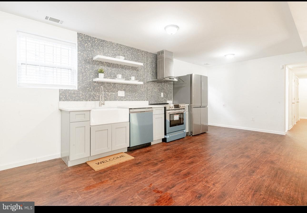 824 48TH PLACE NE BASEMENT