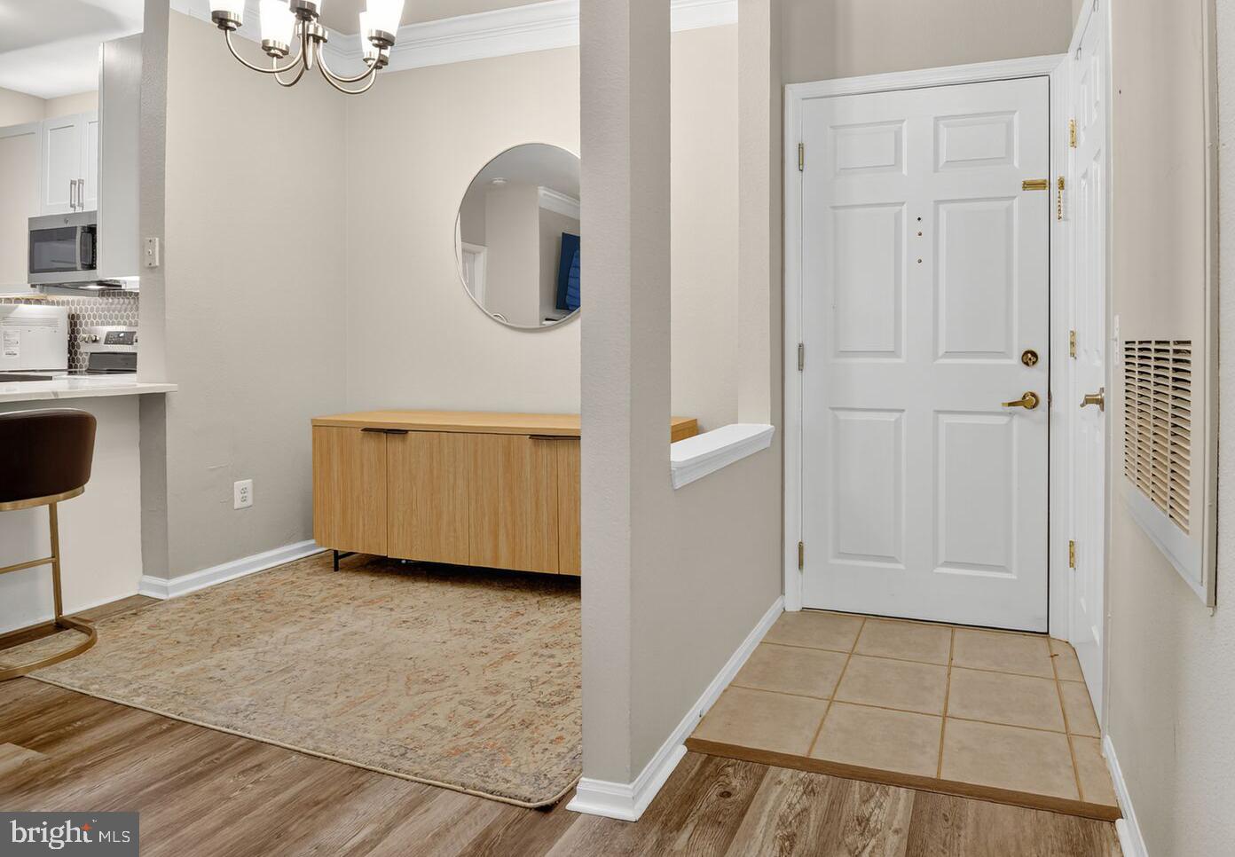 GATES OF MCLEAN - Residential