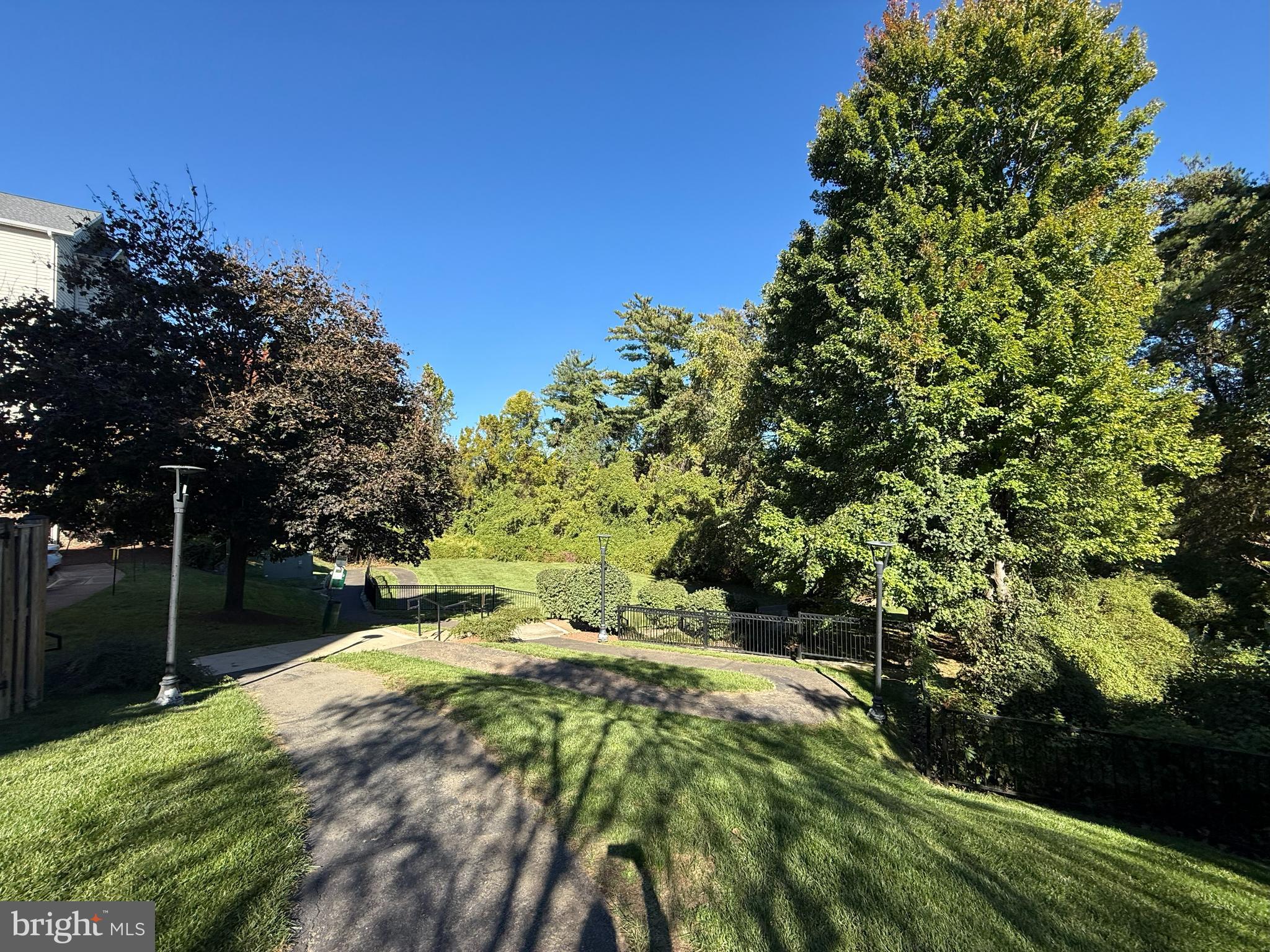 GATES OF MCLEAN - Residential