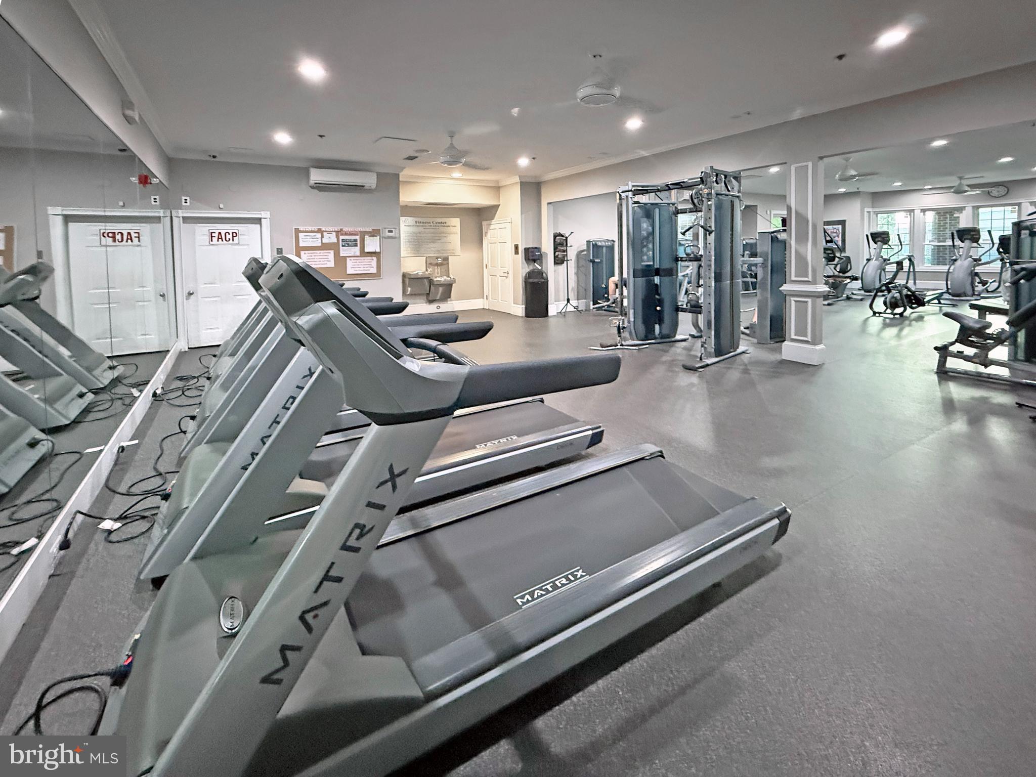 GATES OF MCLEAN - Residential