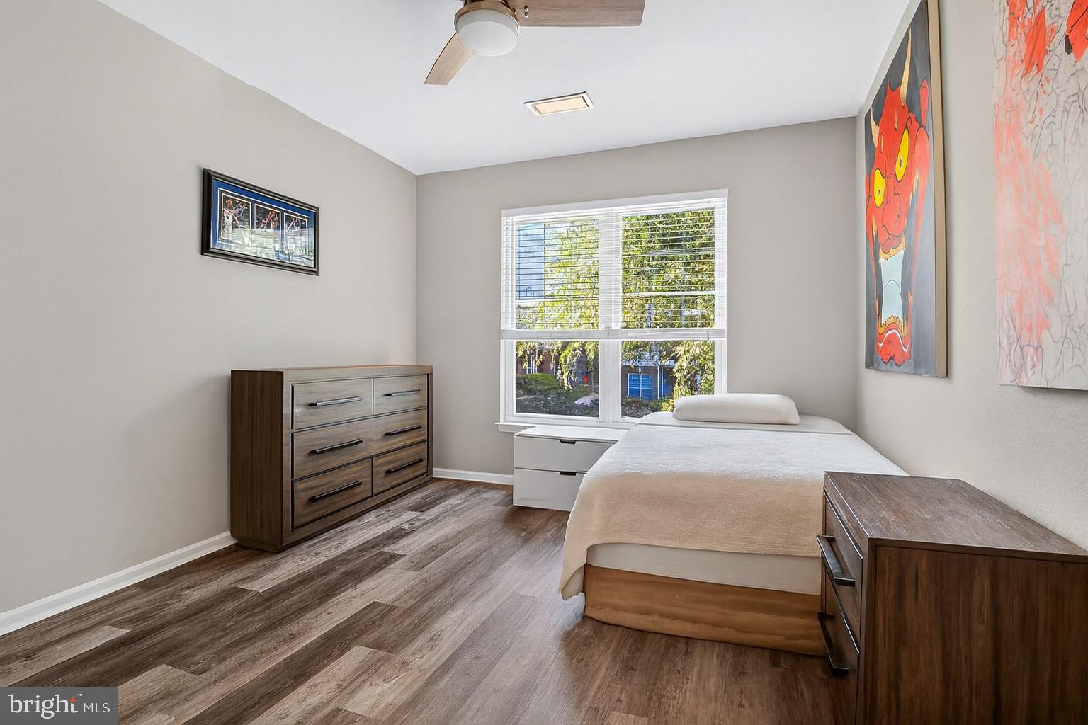 GATES OF MCLEAN - Residential