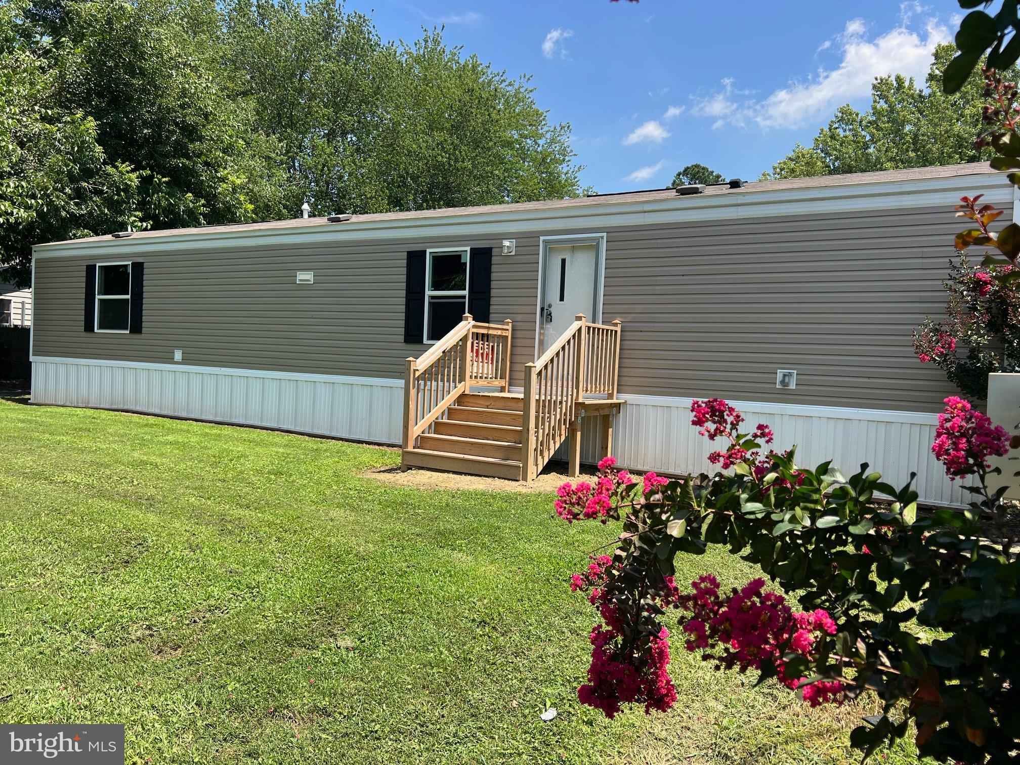 Brand new 2024 Clayton Ruby located in the Circle Park mobile home community in Rock Hall. This 2-bedroom, 2-bathroom home features a spacious open floor plan with a full bedroom and bathroom on either end, offering privacy and flexibility. The home comes complete with brand-new appliances and is ready for its first owners. Public water and sewer. Financing available through Clayton Homes, subject to credit score and financing approval. Offered at $90,000. Buyer must be approved by the park. Ground rent is $500/month (buyer to verify). Contact us to schedule a tour.