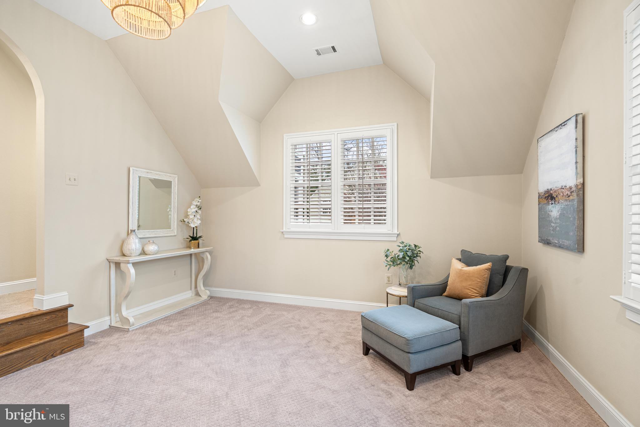 INVERNESS FOREST - Residential