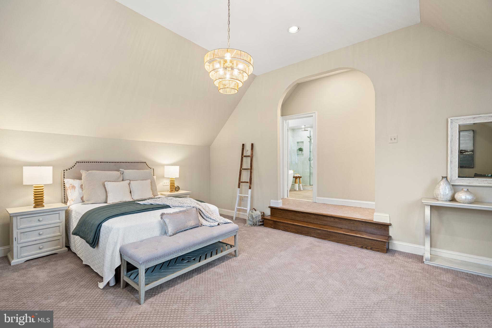 INVERNESS FOREST - Residential