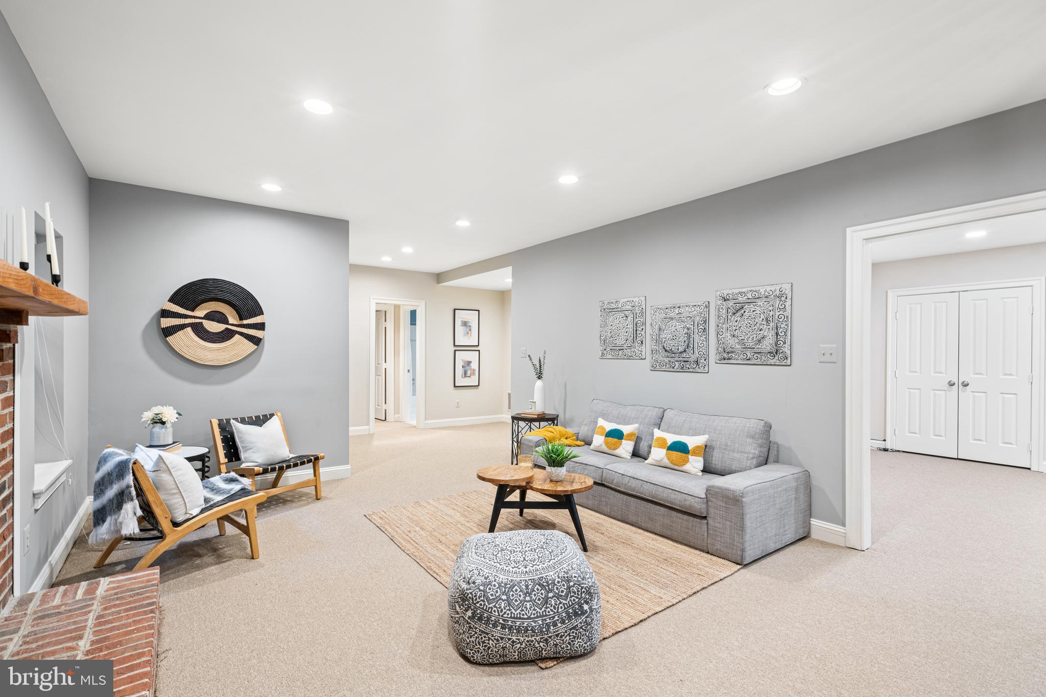 INVERNESS FOREST - Residential