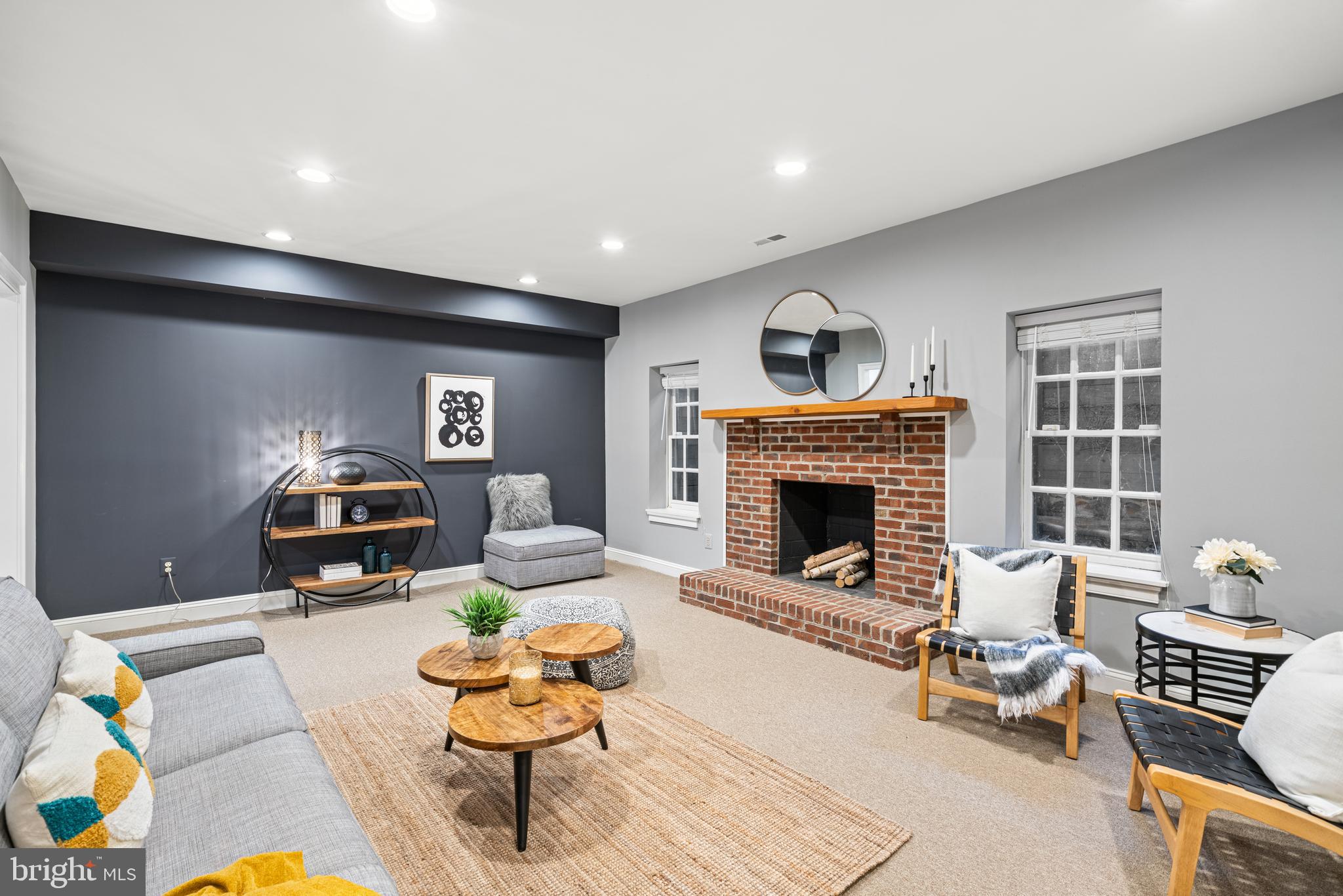 INVERNESS FOREST - Residential