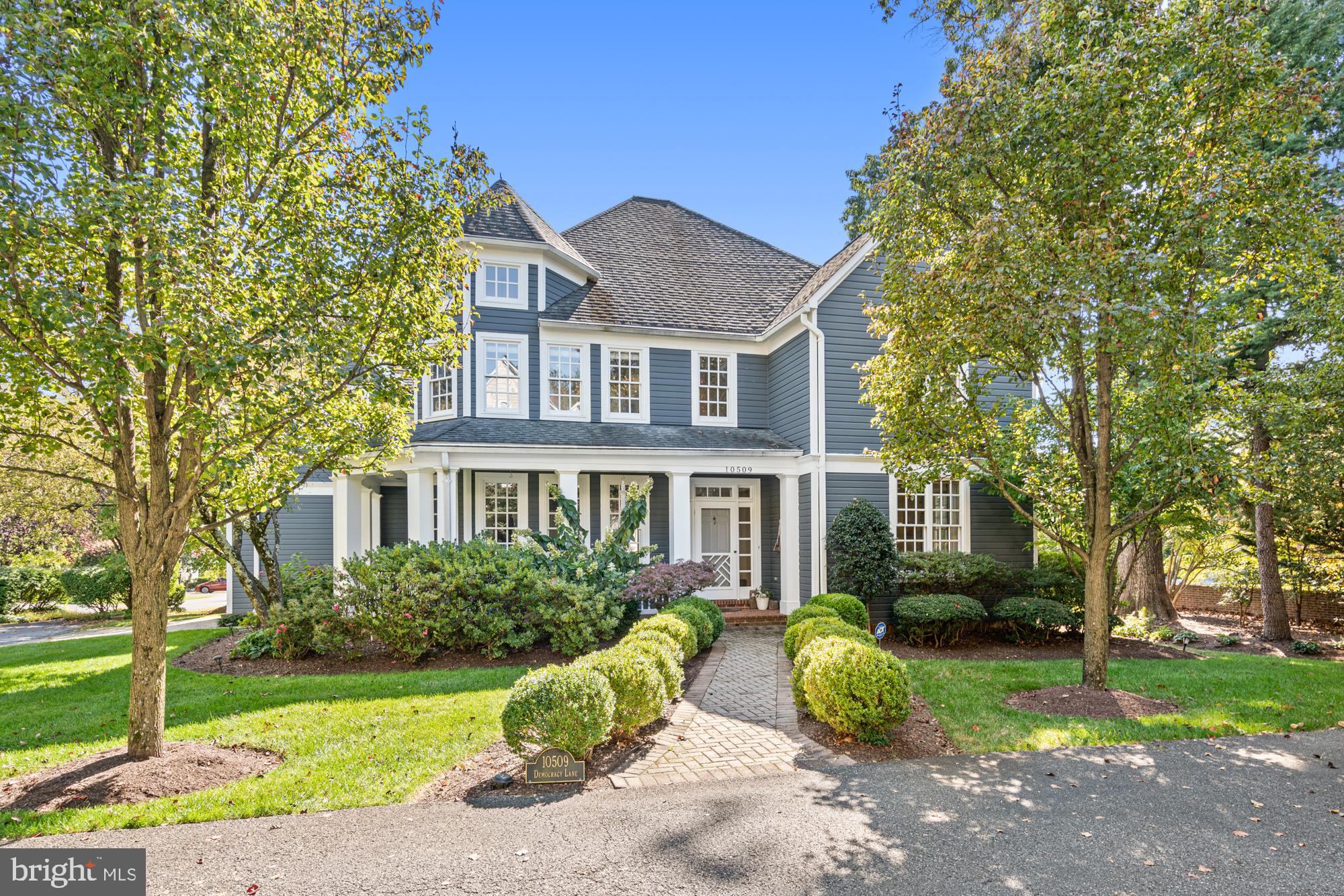 INVERNESS FOREST - Residential