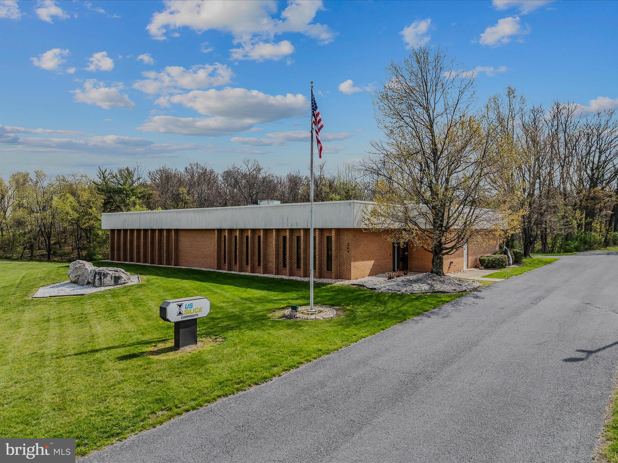 204 SAND MINE ROAD