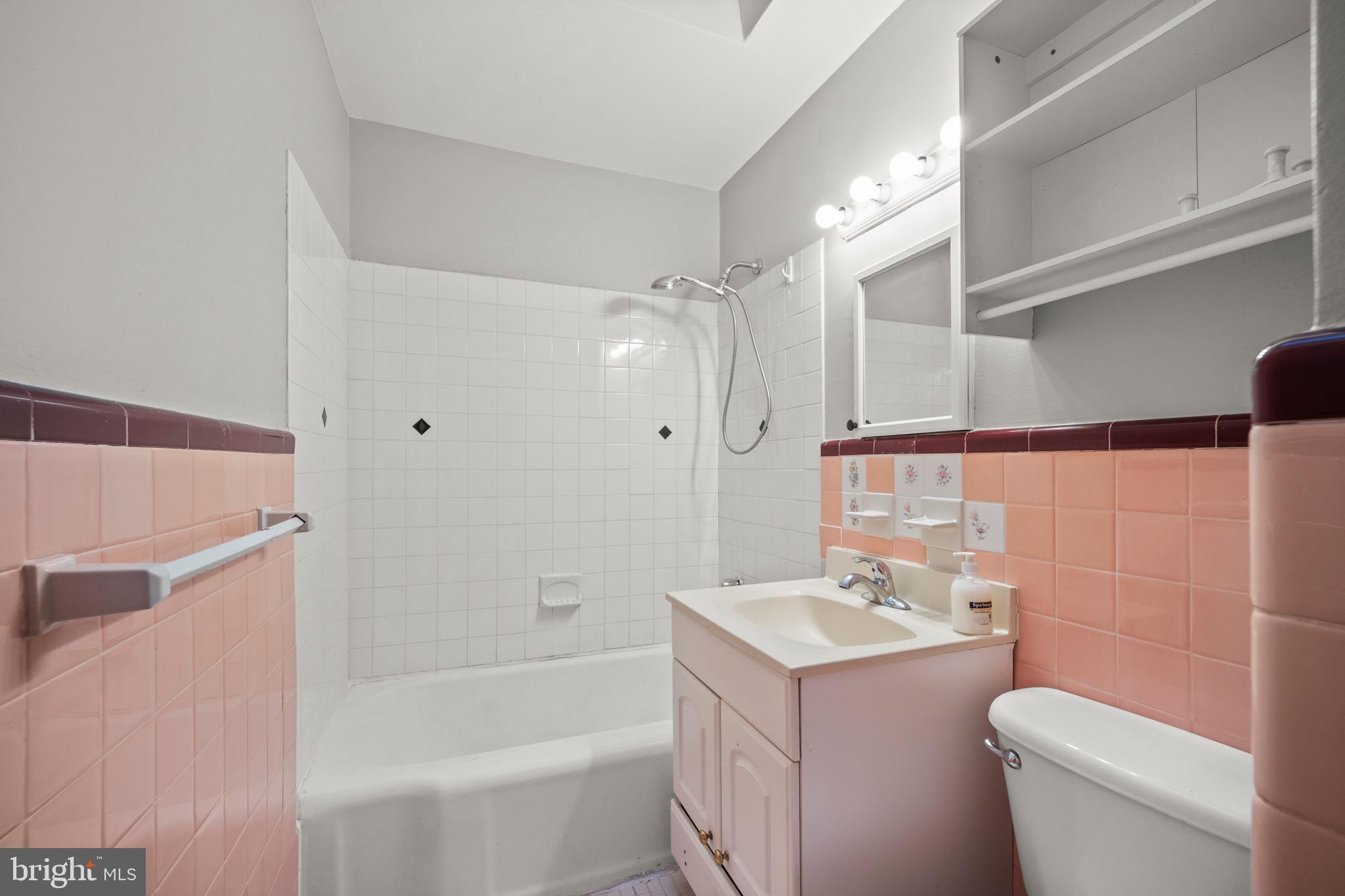 MAYFAIR - Residential