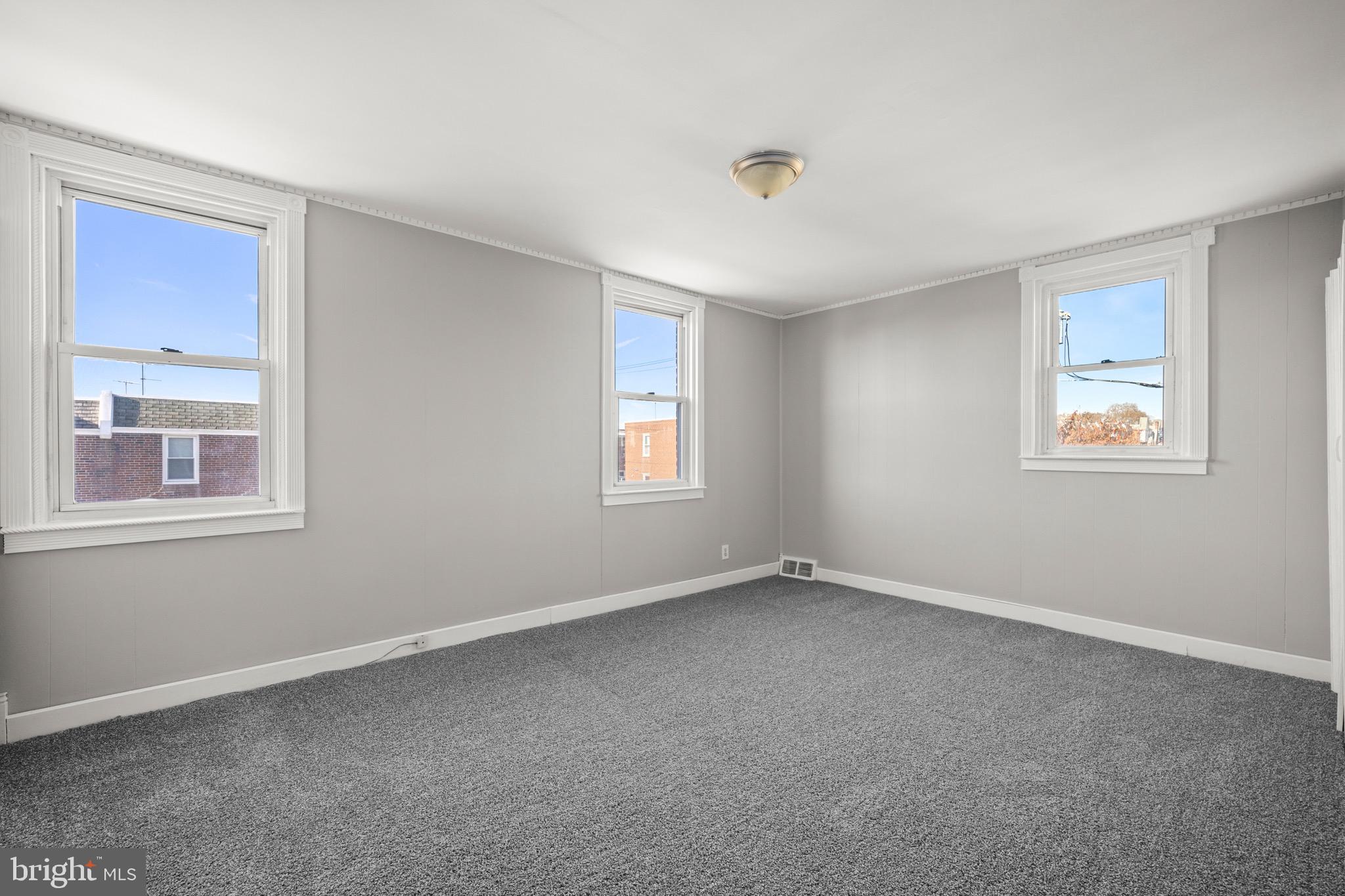 MAYFAIR - Residential