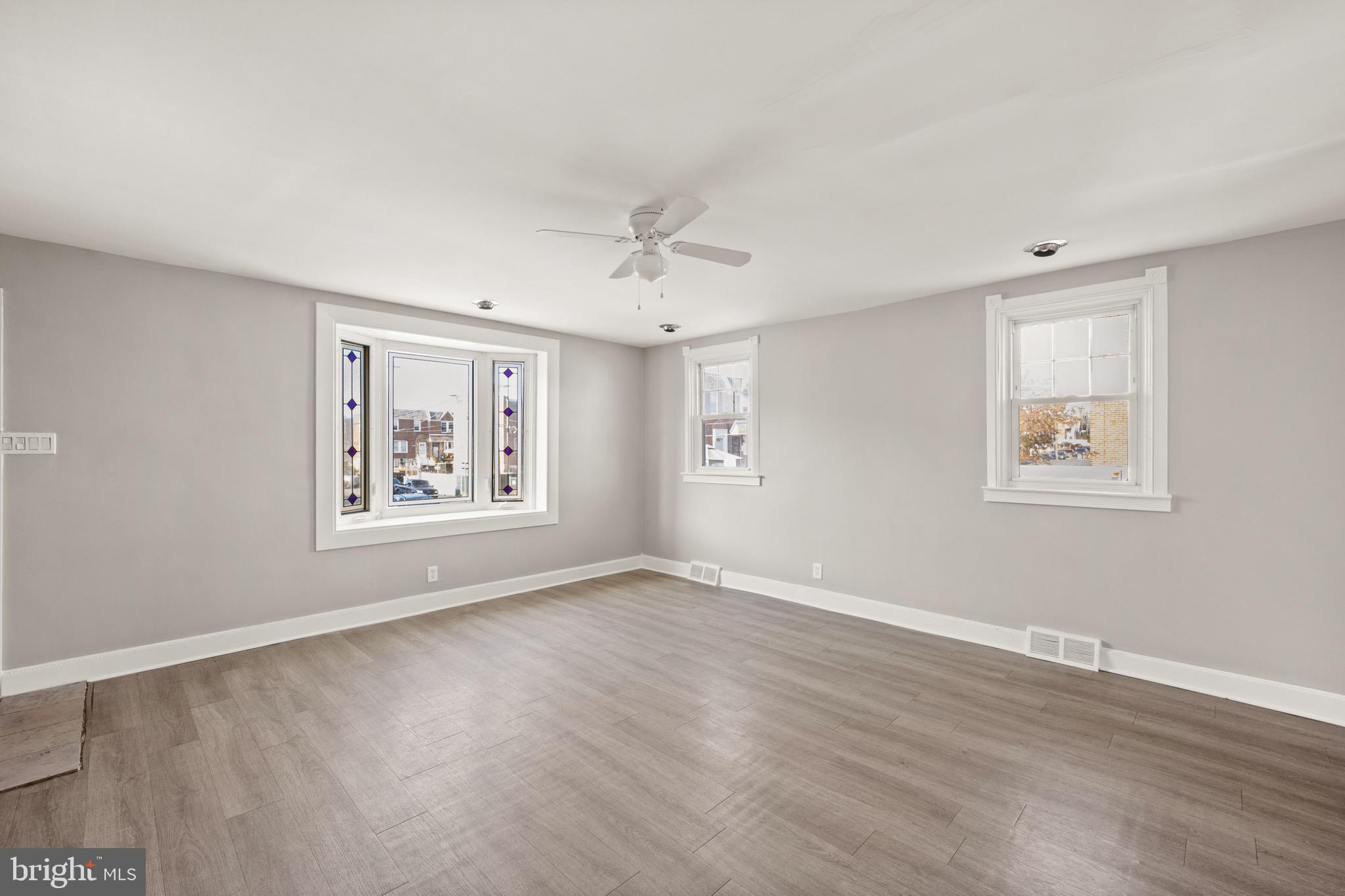 MAYFAIR - Residential