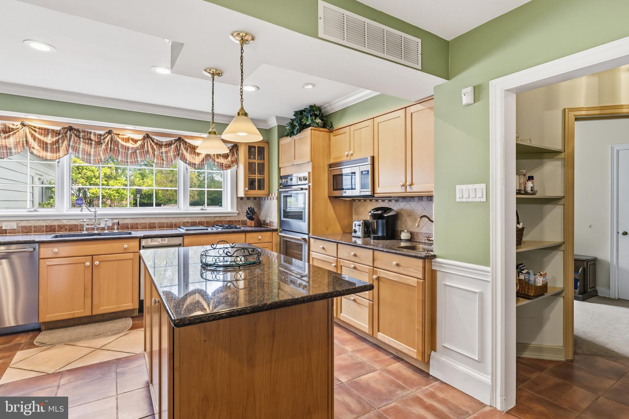 FLOURTOWN - Residential