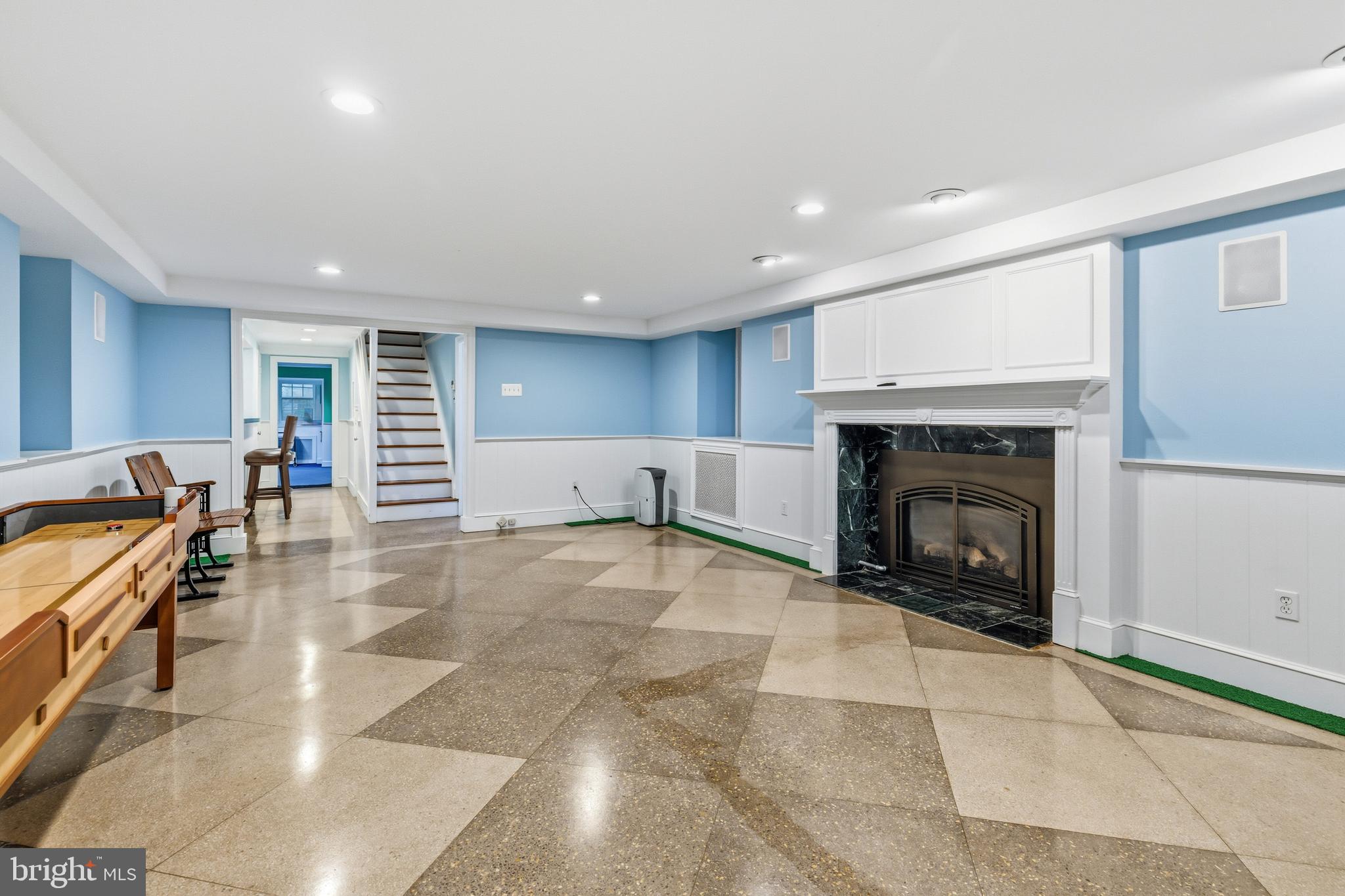 FLOURTOWN - Residential