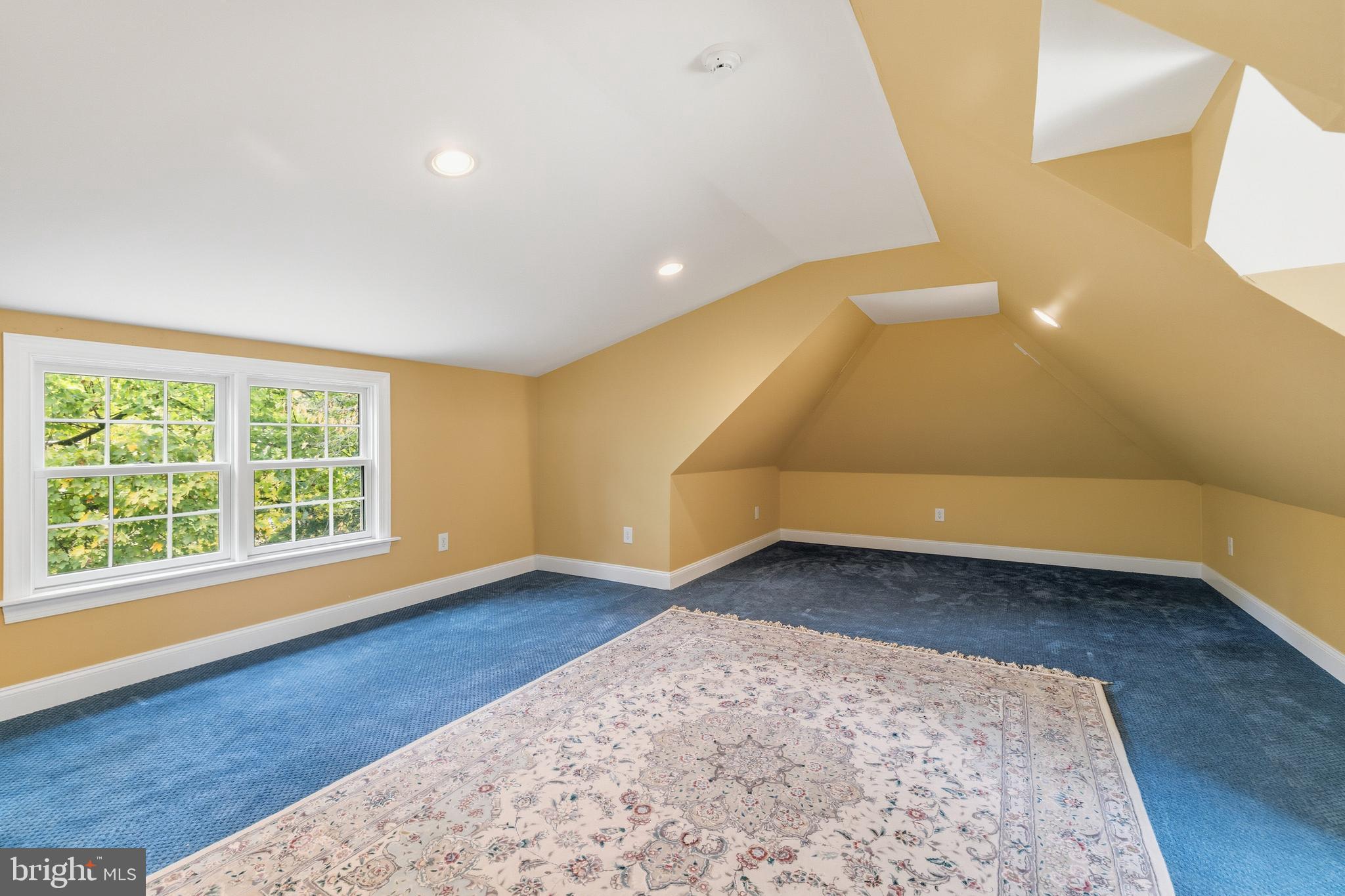 FLOURTOWN - Residential