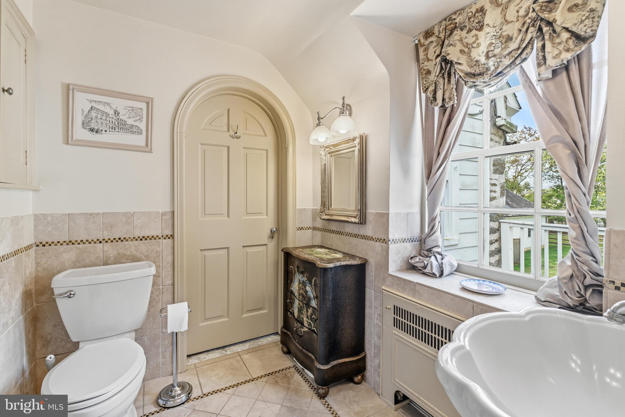 FLOURTOWN - Residential