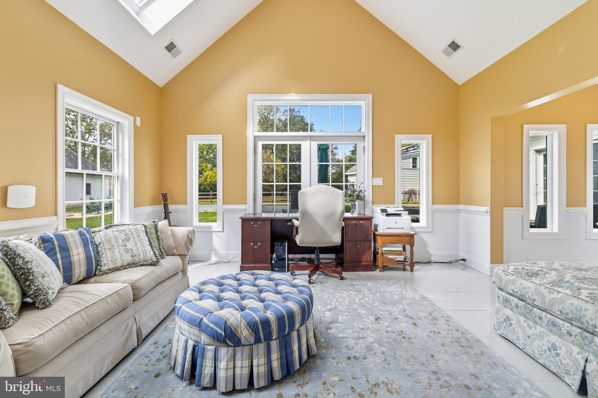 FLOURTOWN - Residential