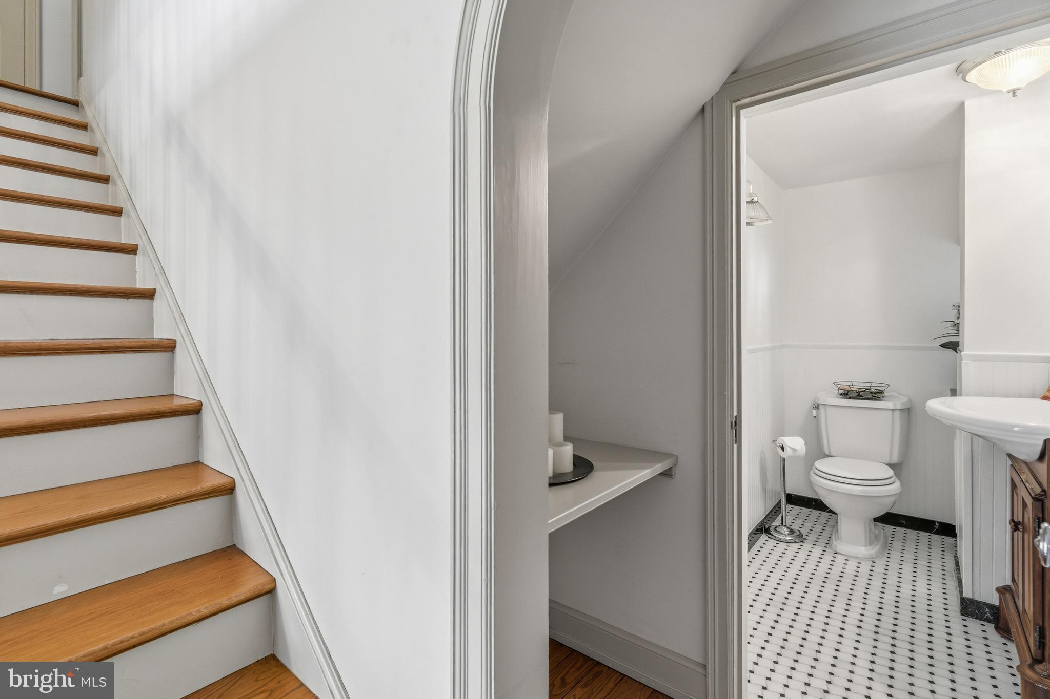 FLOURTOWN - Residential