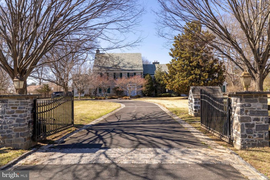 Photo of 107 E Mill Road, FLOURTOWN, PA 19031 (MLS # PAMC2158732)