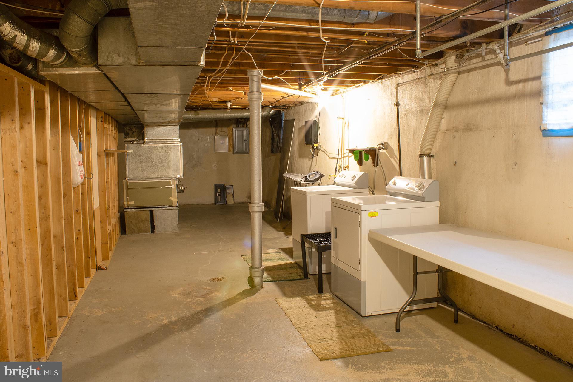 PHILADELPHIA (NORTHEAST) - Residential