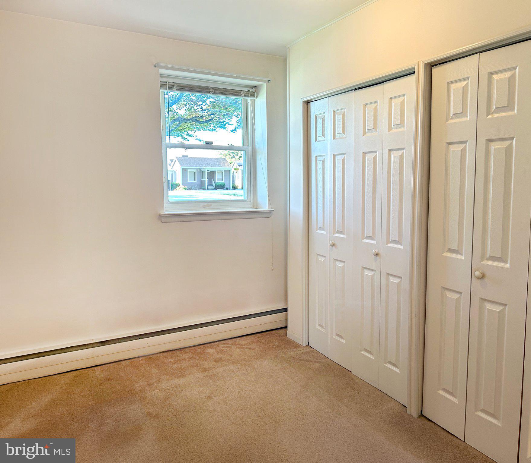 PHILADELPHIA (NORTHEAST) - Residential