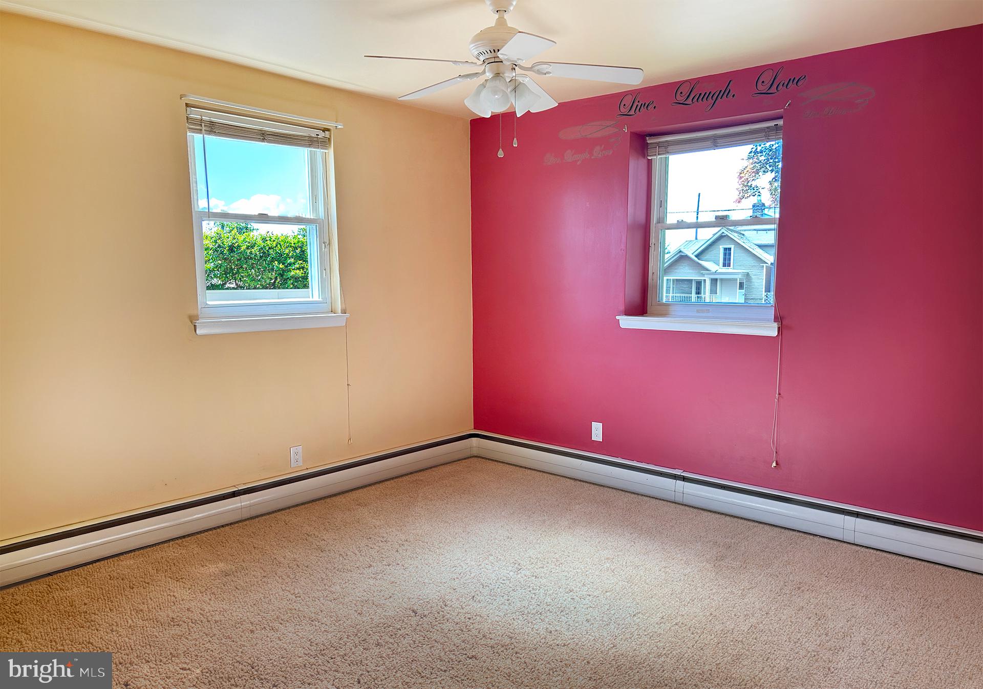 PHILADELPHIA (NORTHEAST) - Residential