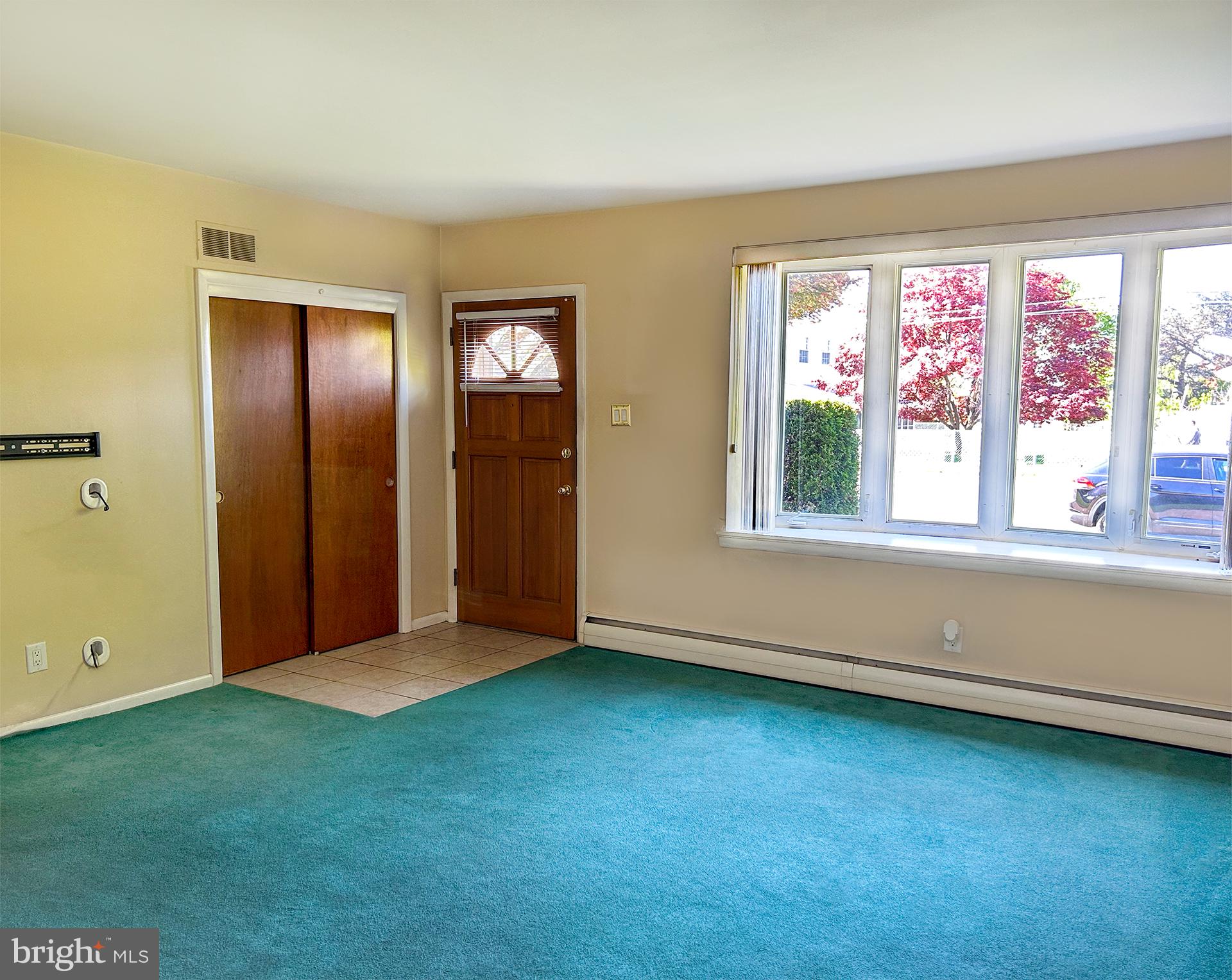 PHILADELPHIA (NORTHEAST) - Residential