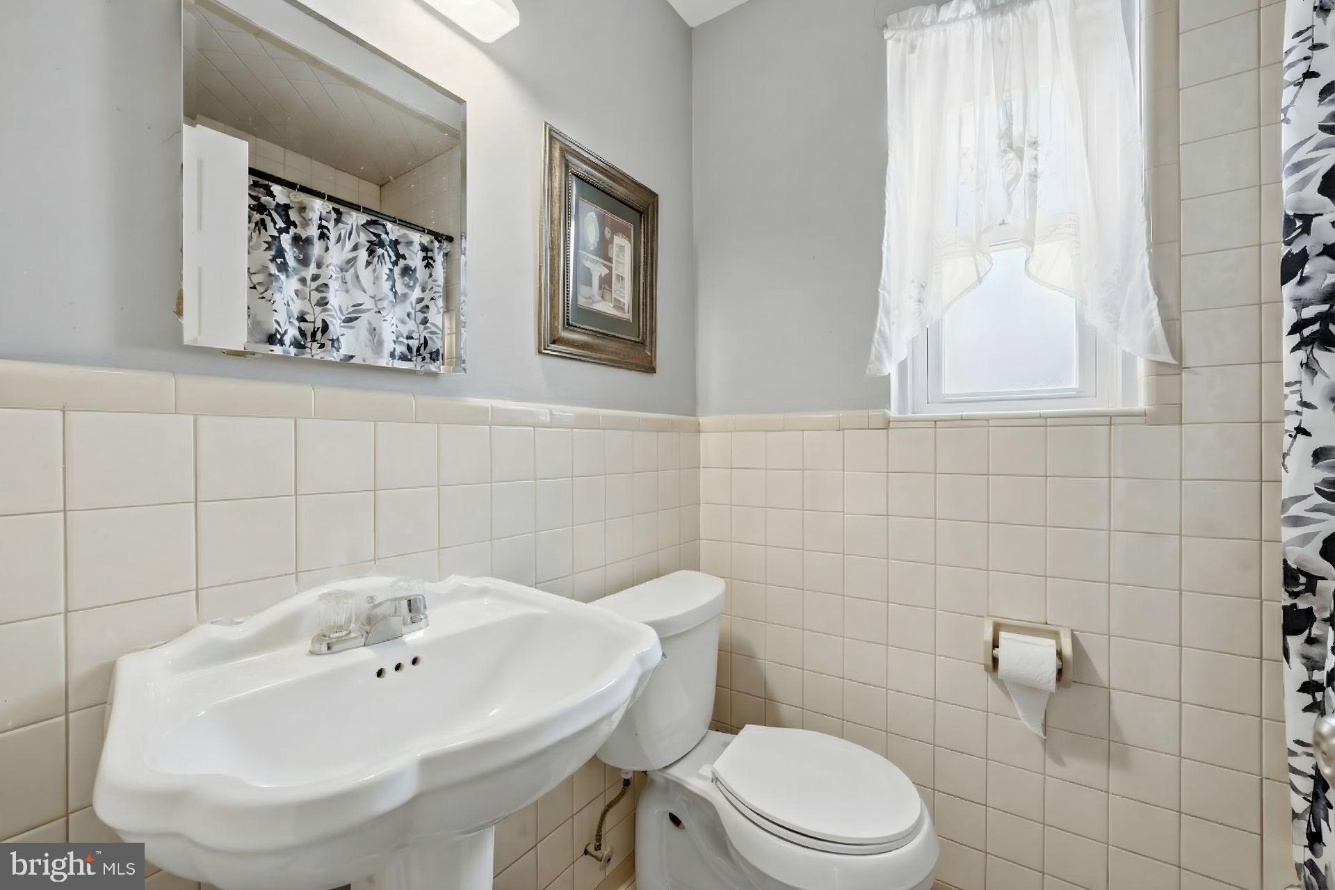 OXON RUN HILLS - Residential